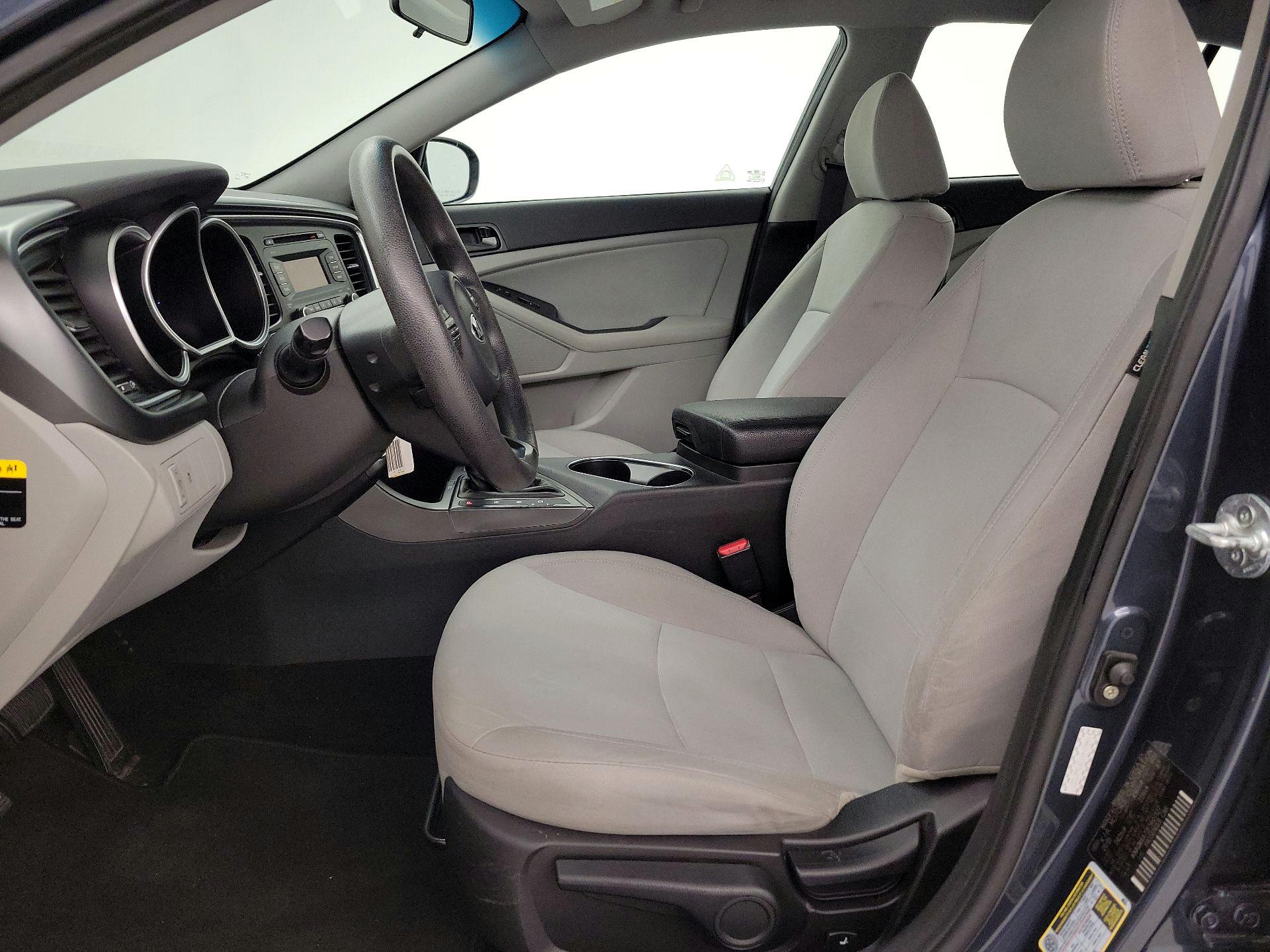 Thumbnail: 2015 Kia Optima - 11