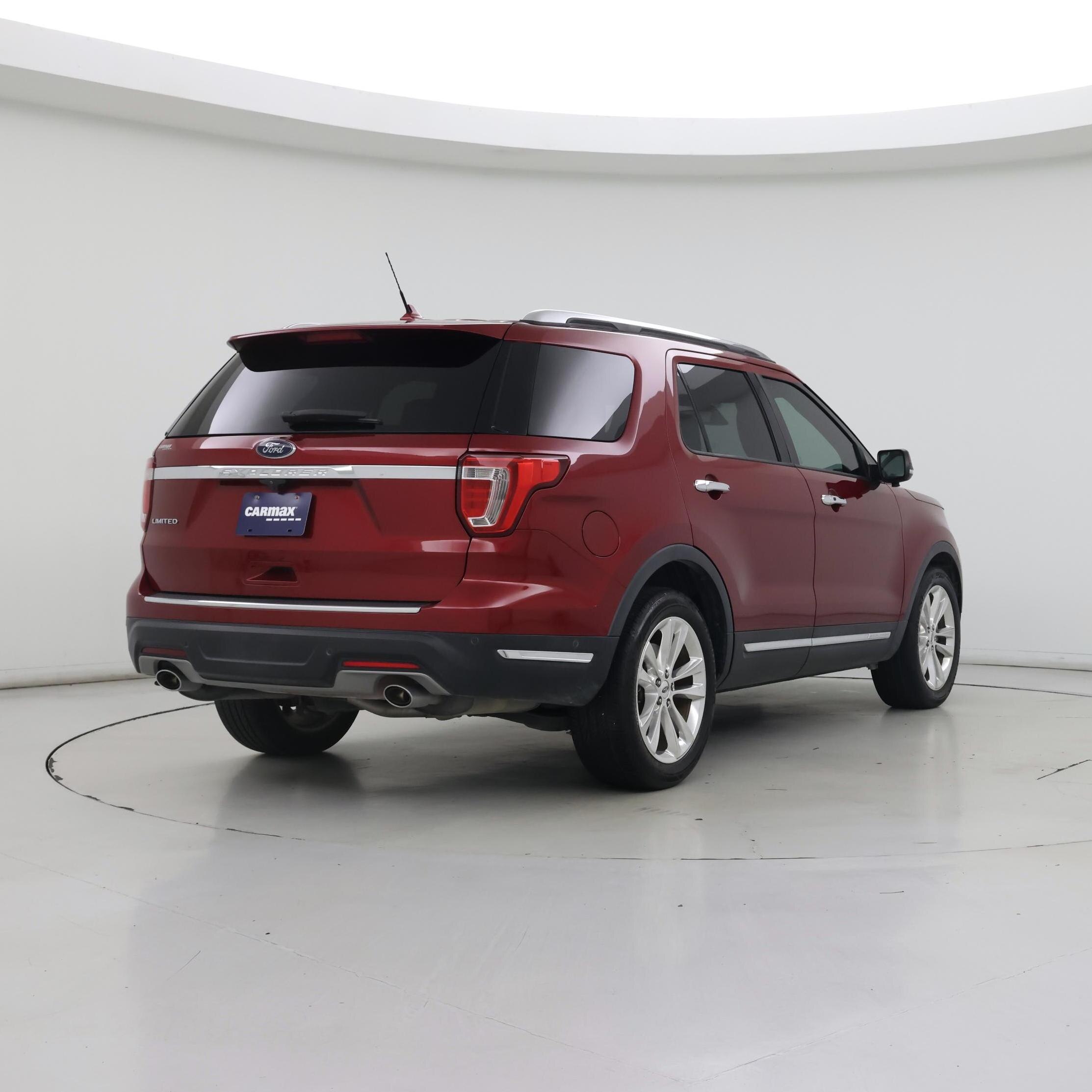 Thumbnail: 2018 Ford Explorer - 8