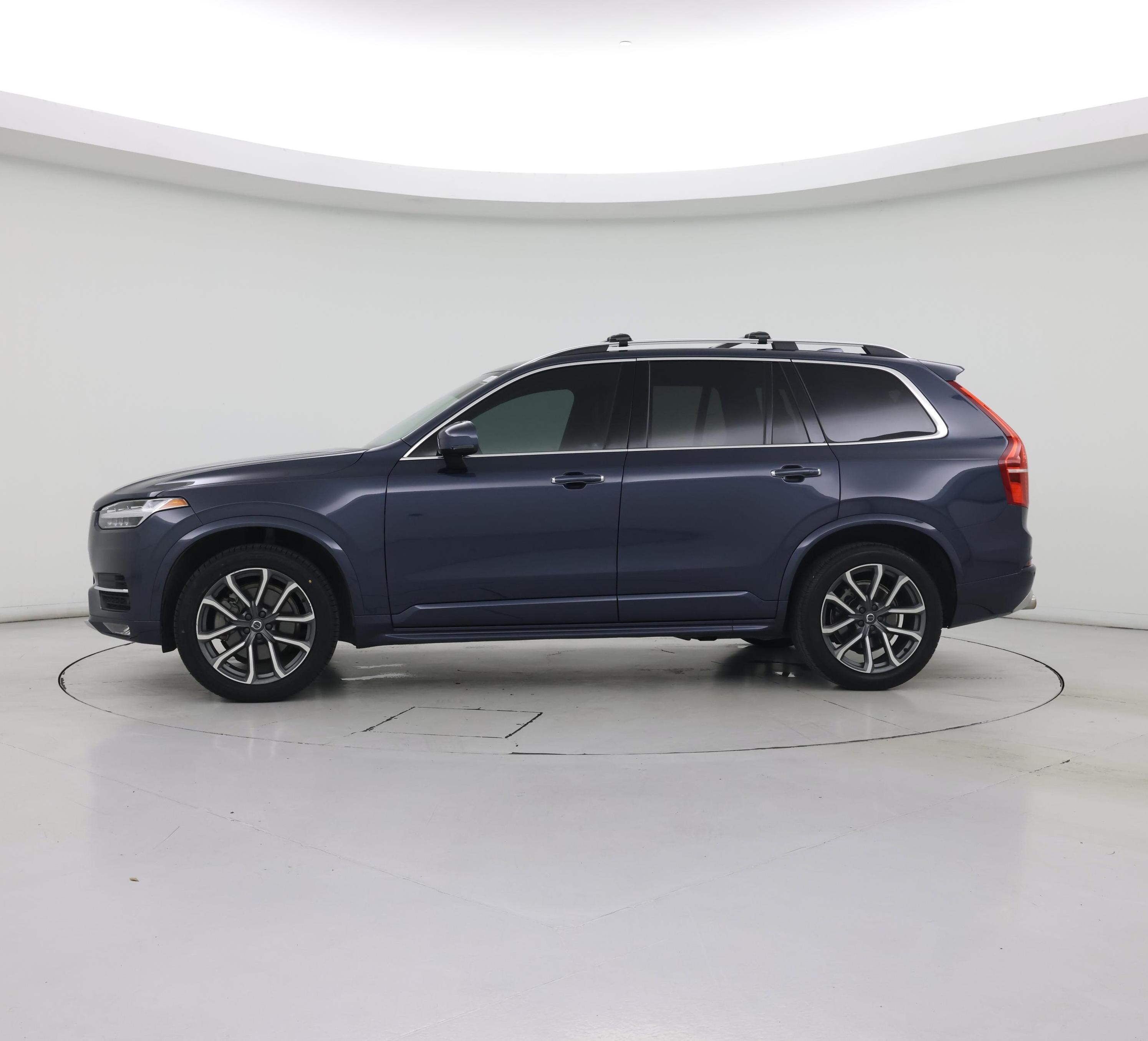 Thumbnail: 2019 Volvo XC90 - 3