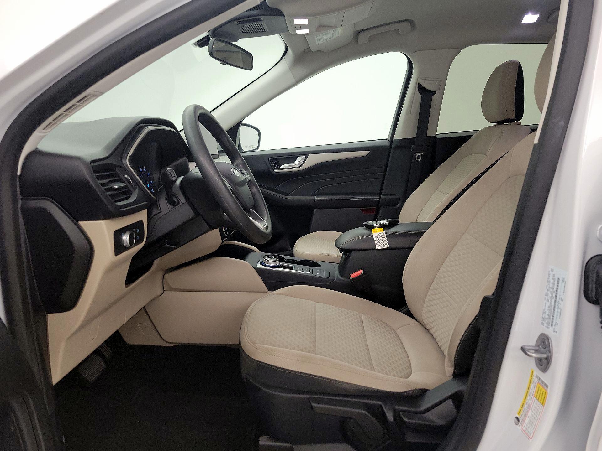 Thumbnail: 2021 Ford Escape - 11