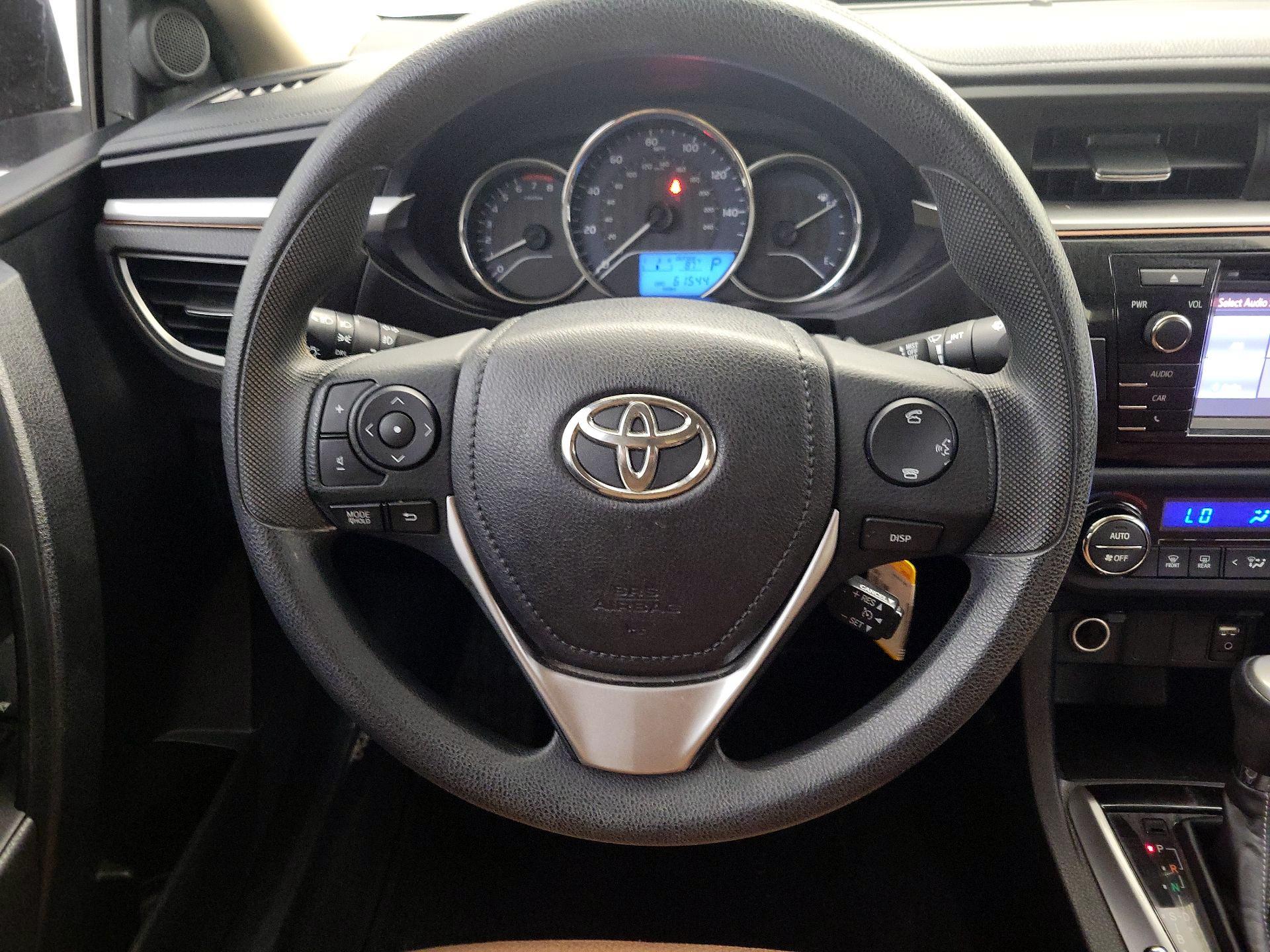 Thumbnail: 2014 Toyota Corolla - 10