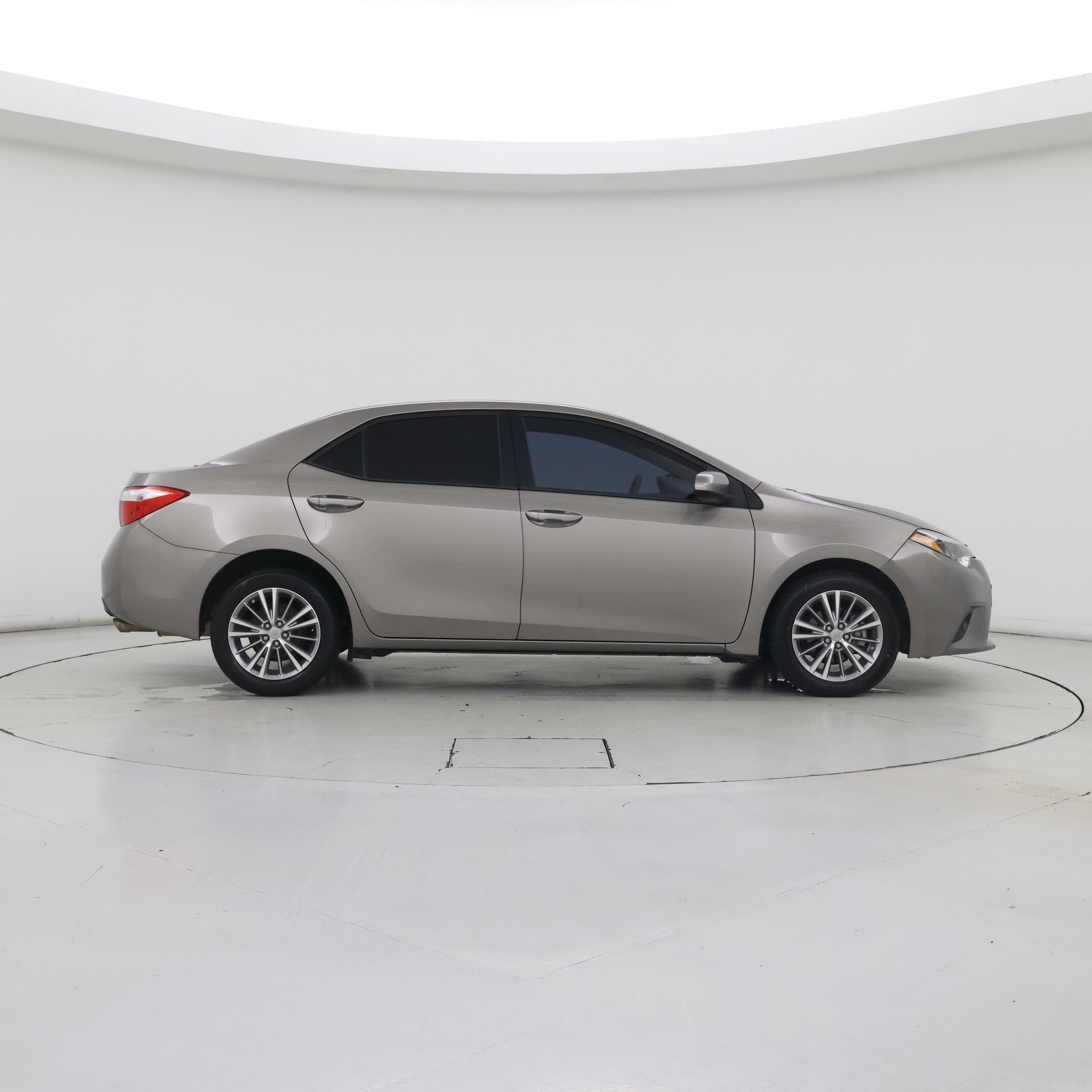 Thumbnail: 2014 Toyota Corolla - 7