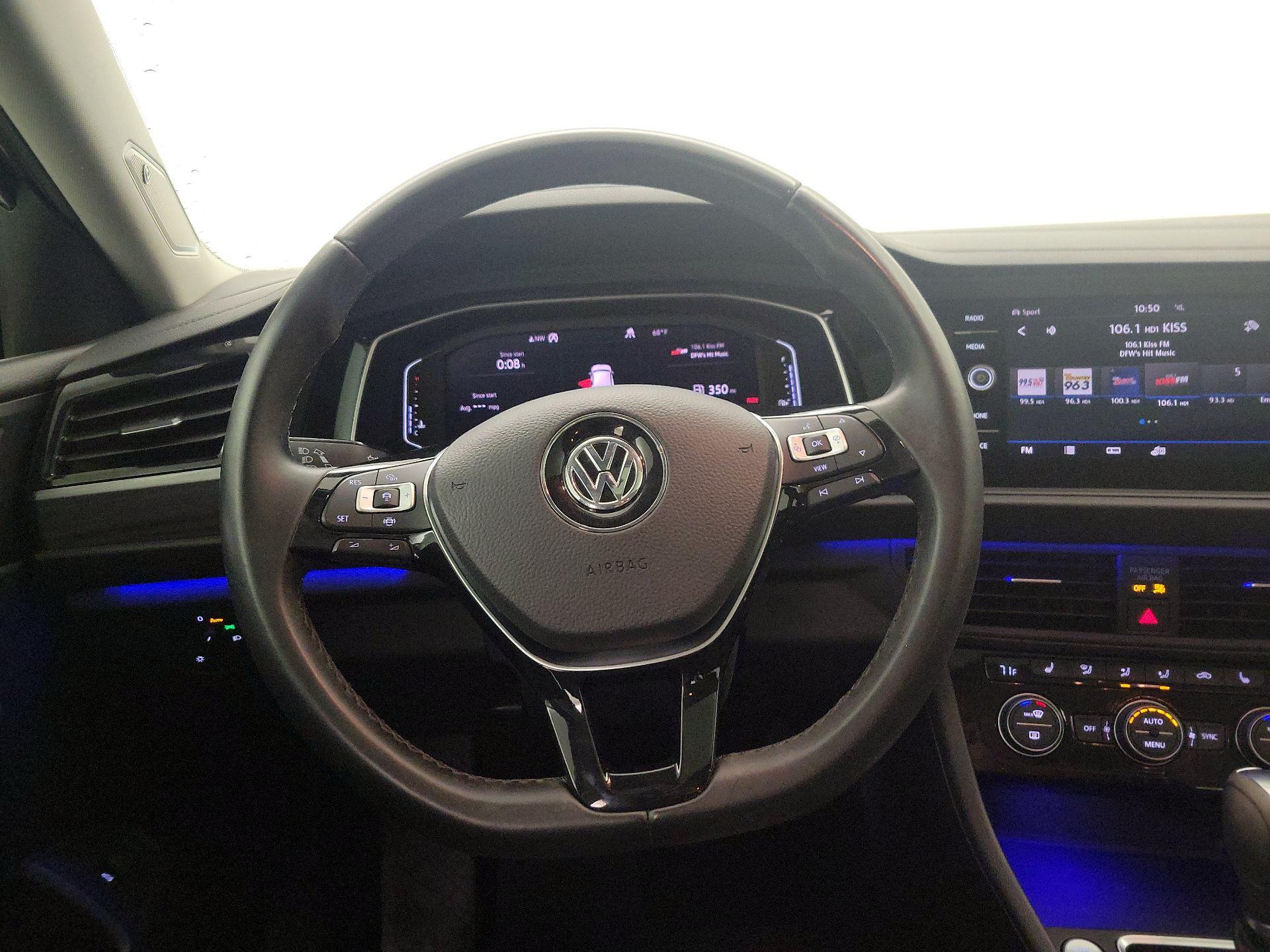 Thumbnail: 2019 Volkswagen Jetta - 10