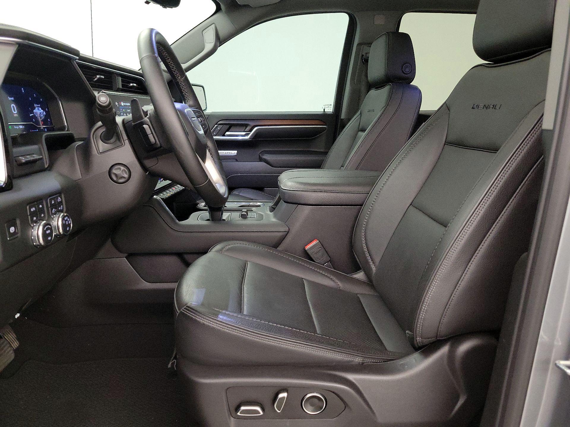 Thumbnail: 2024 GMC Sierra 1500 - 11