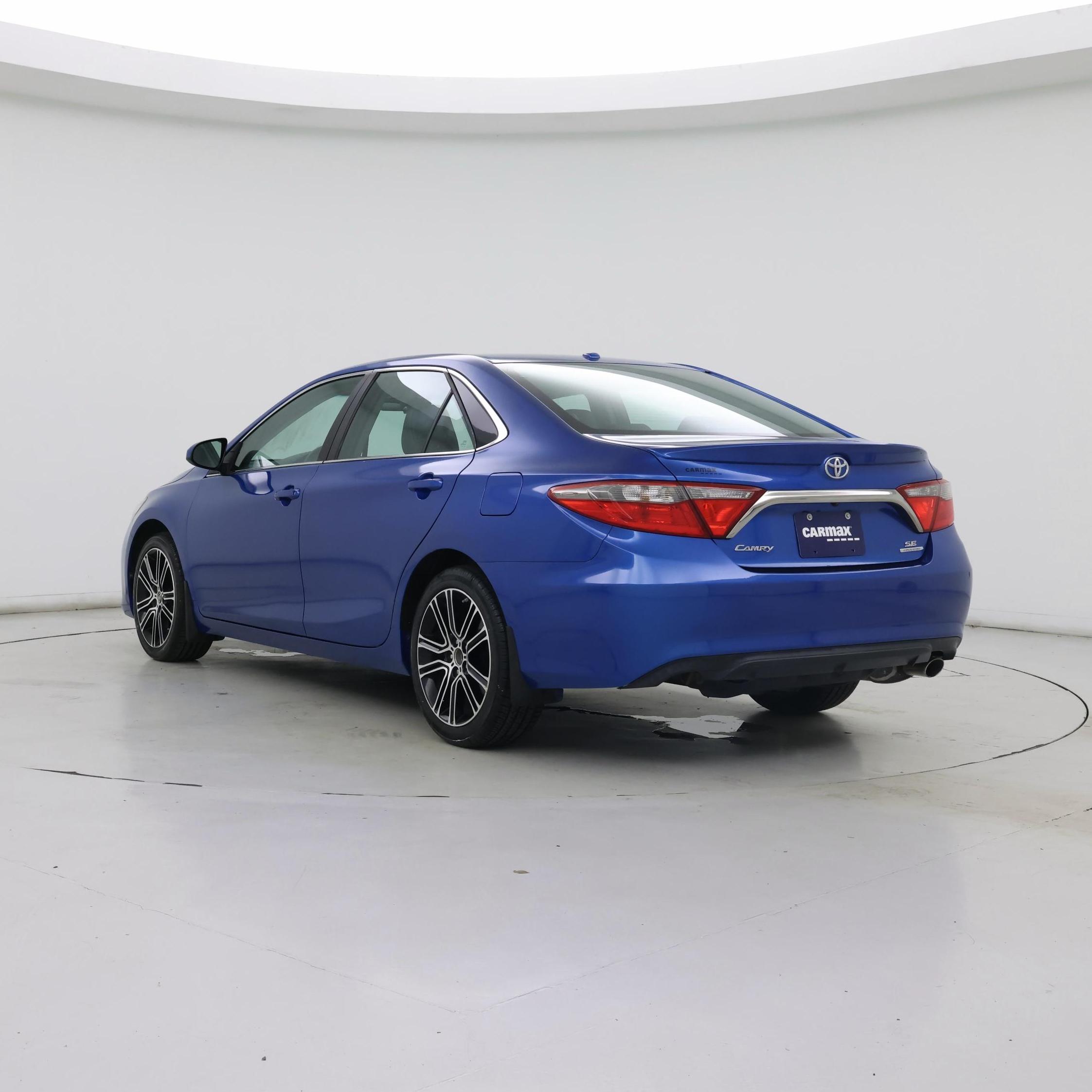 Thumbnail: 2016 Toyota Camry - 2