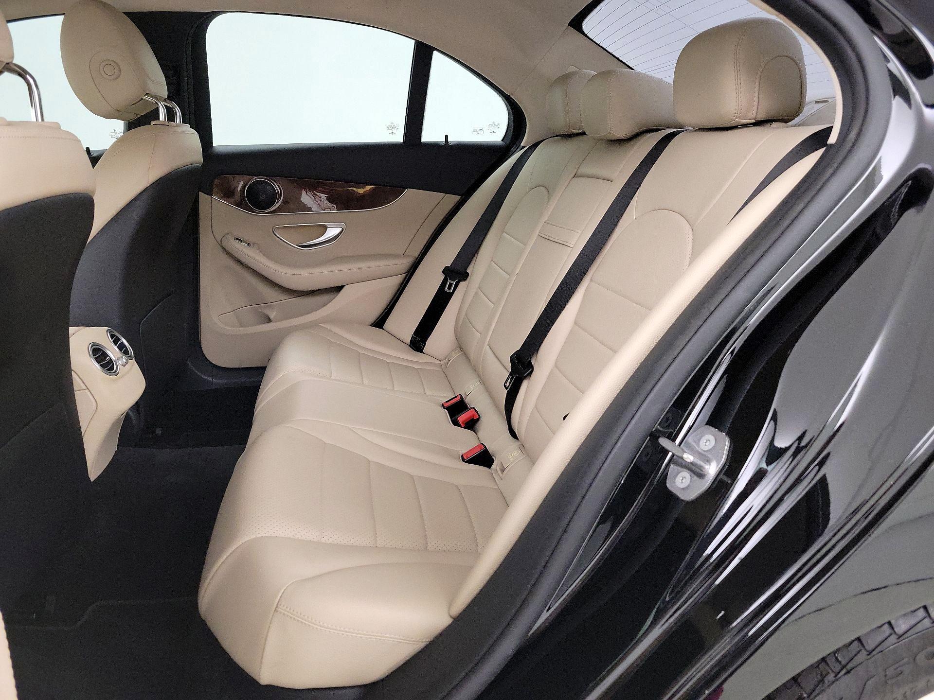 Thumbnail: 2016 Mercedes-Benz C-Class - 19
