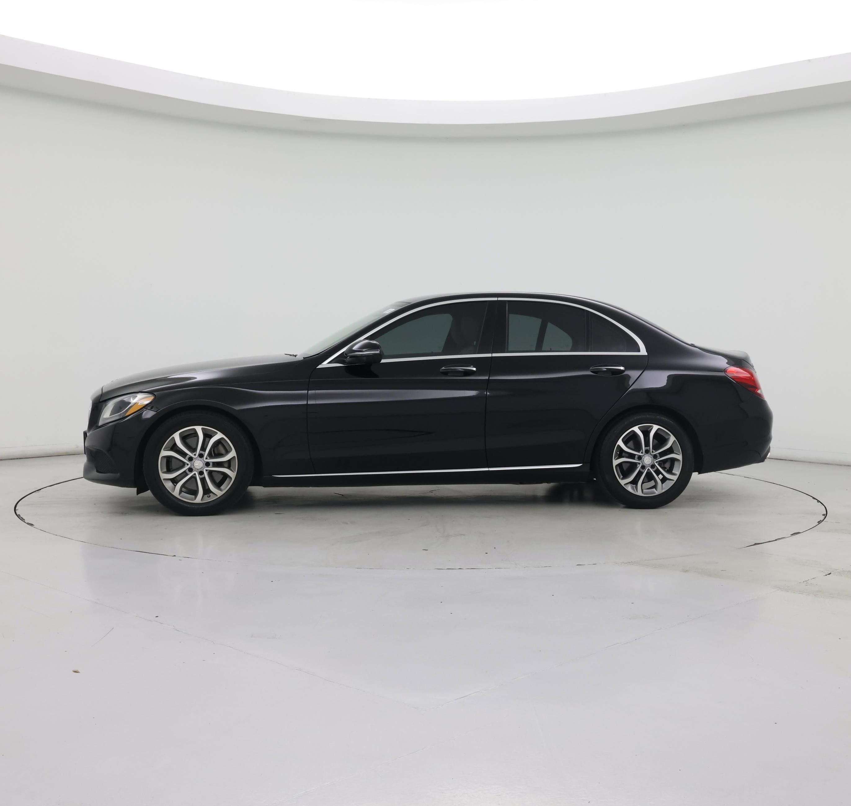 Thumbnail: 2016 Mercedes-Benz C-Class - 3