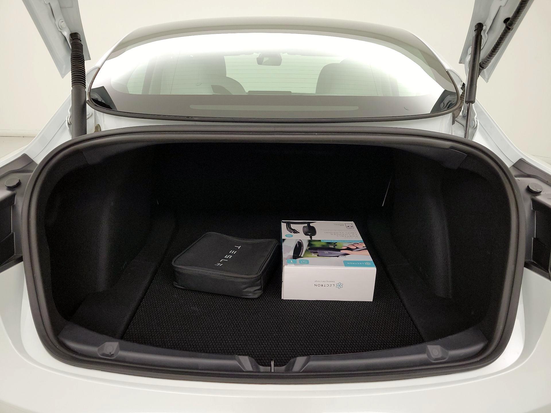 Thumbnail: 2022 Tesla Model 3 - 18