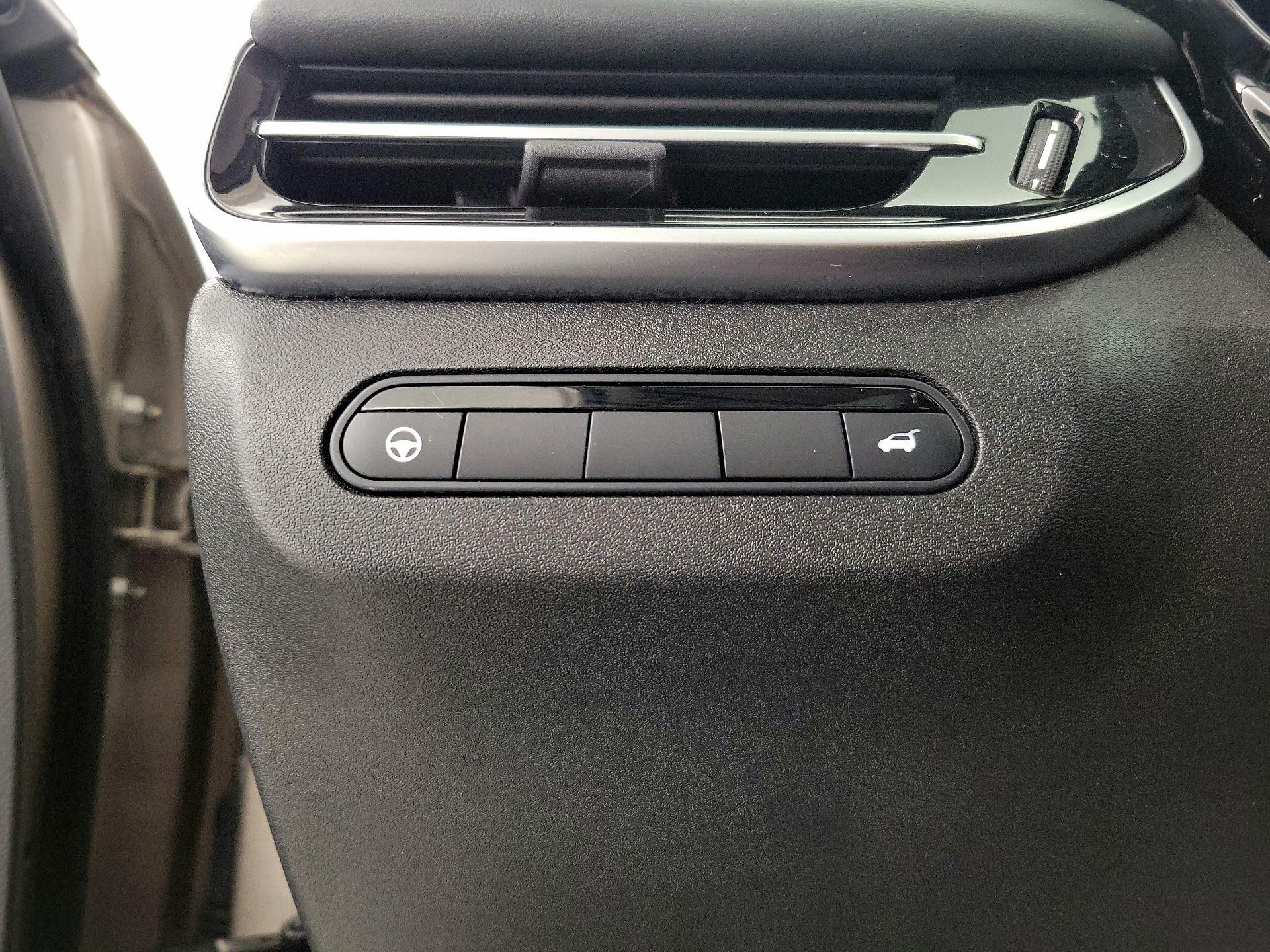 Thumbnail: 2023 INFINITI QX60 - 13