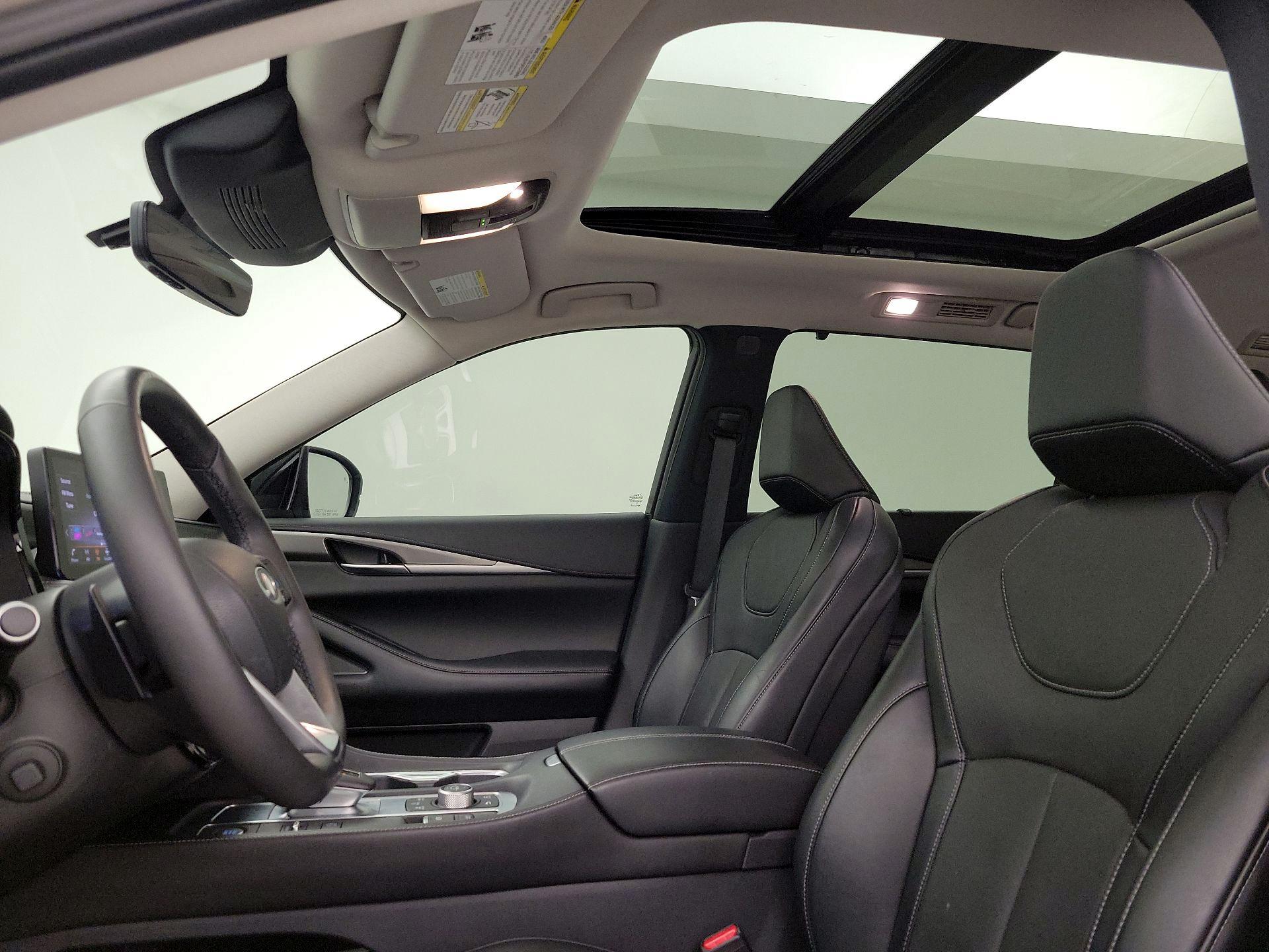 Thumbnail: 2023 INFINITI QX60 - 19