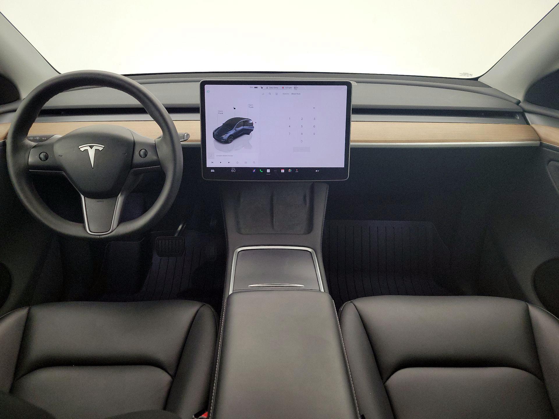 Thumbnail: 2025 Tesla Model Y - 9