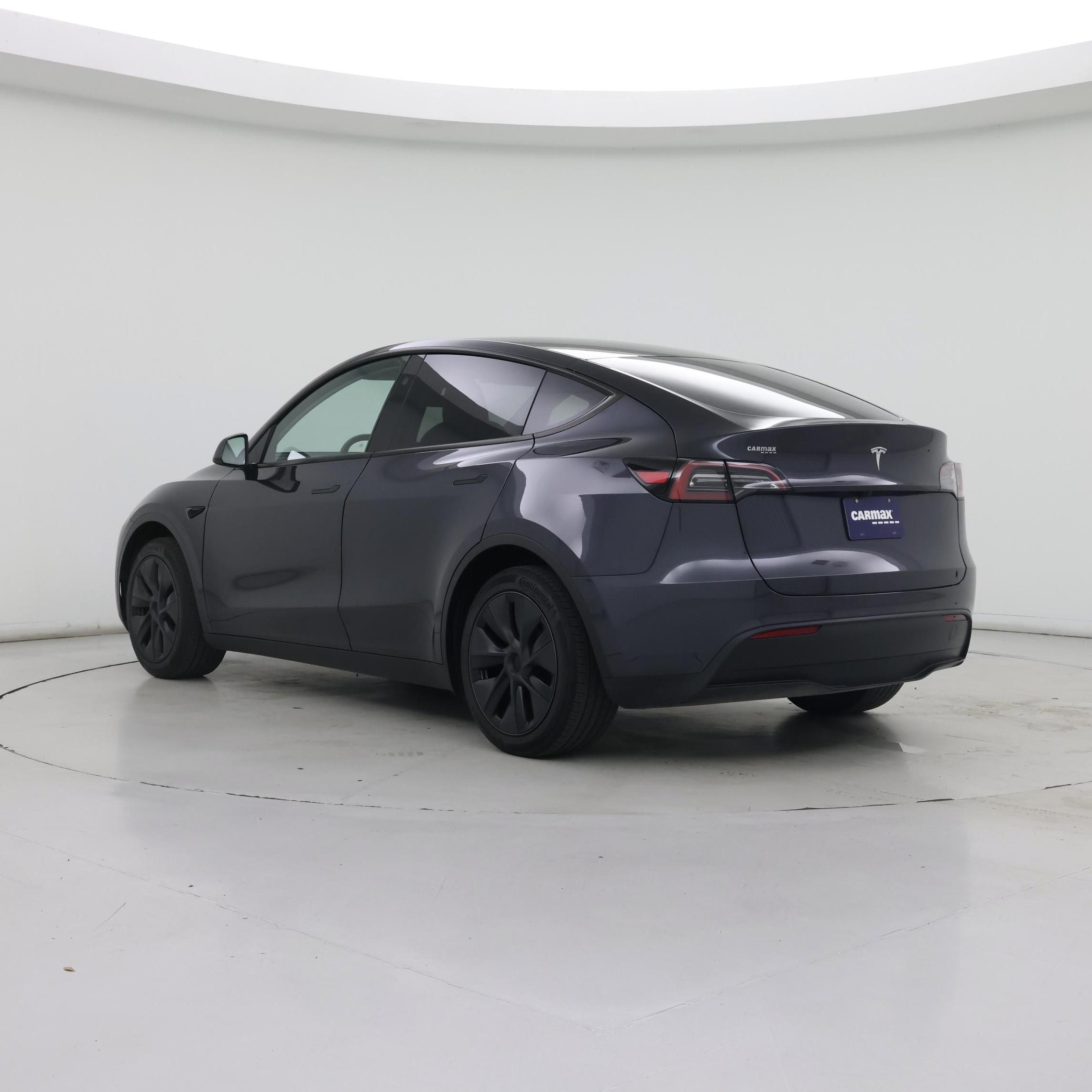 Thumbnail: 2025 Tesla Model Y - 2