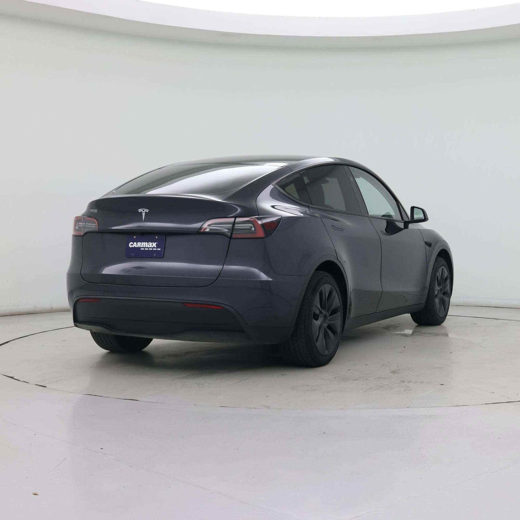Thumbnail: 2025 Tesla Model Y - 8