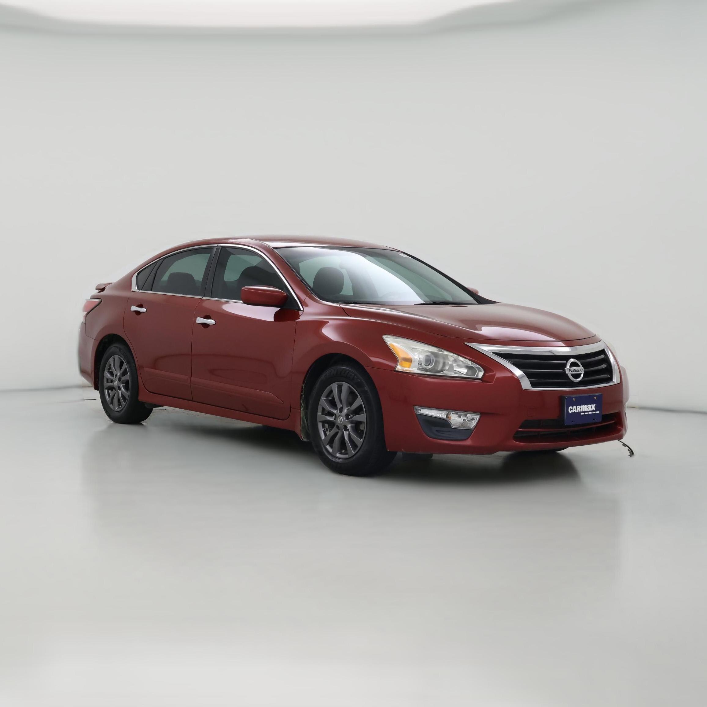 Thumbnail: 2015 Nissan Altima - 1