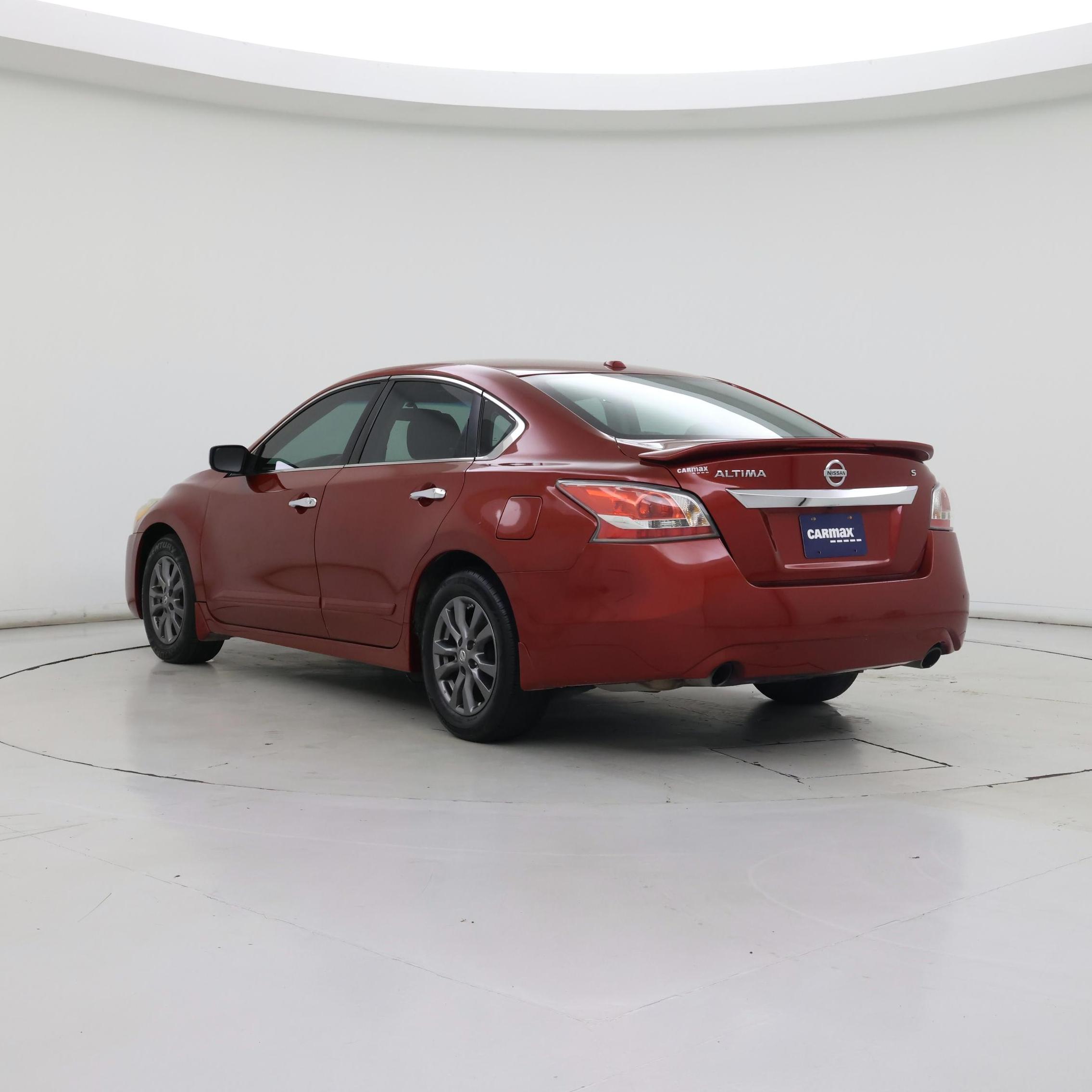 Thumbnail: 2015 Nissan Altima - 2