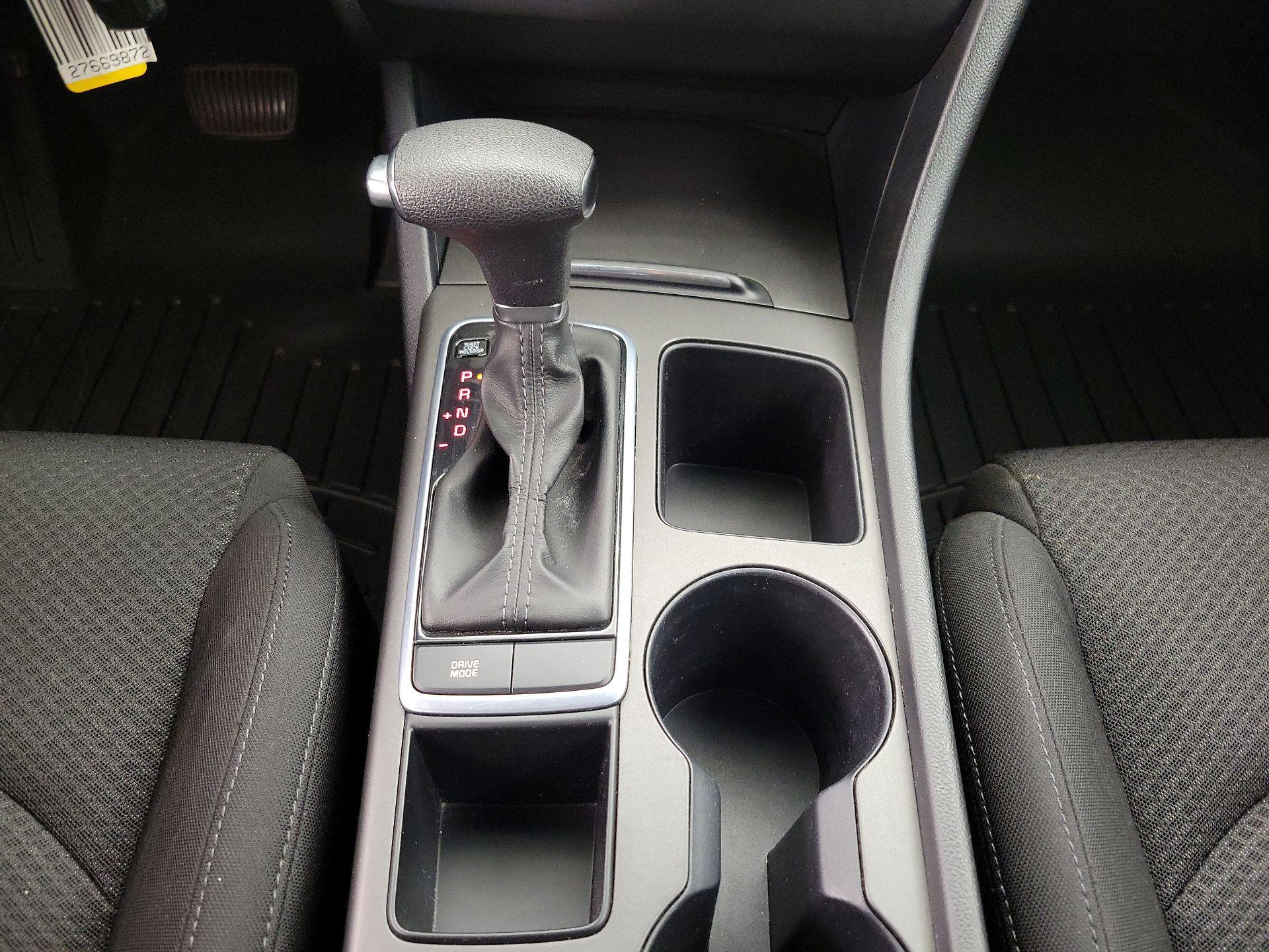 Thumbnail: 2016 Kia Optima - 17