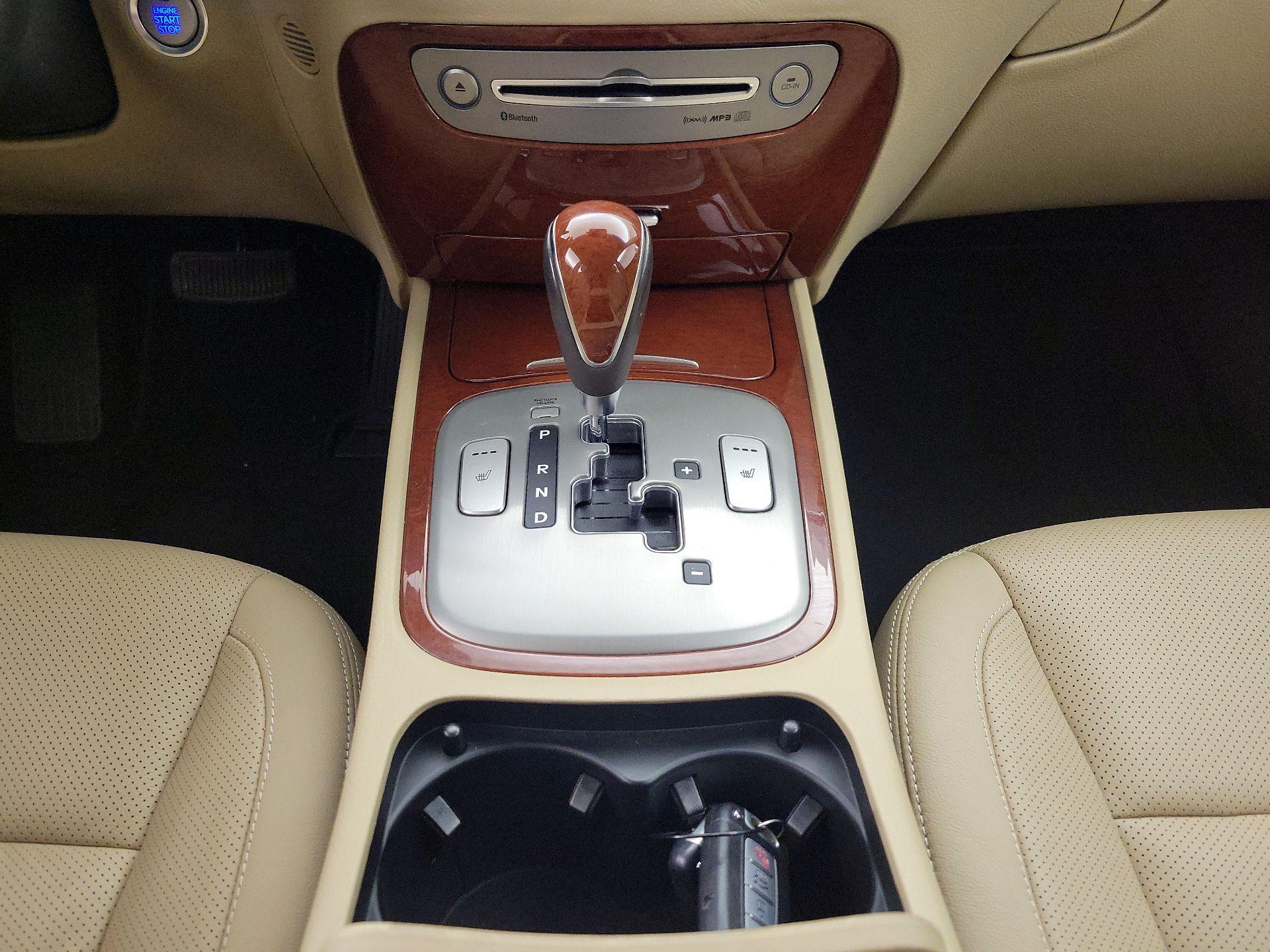 Thumbnail: 2014 Hyundai Genesis - 18
