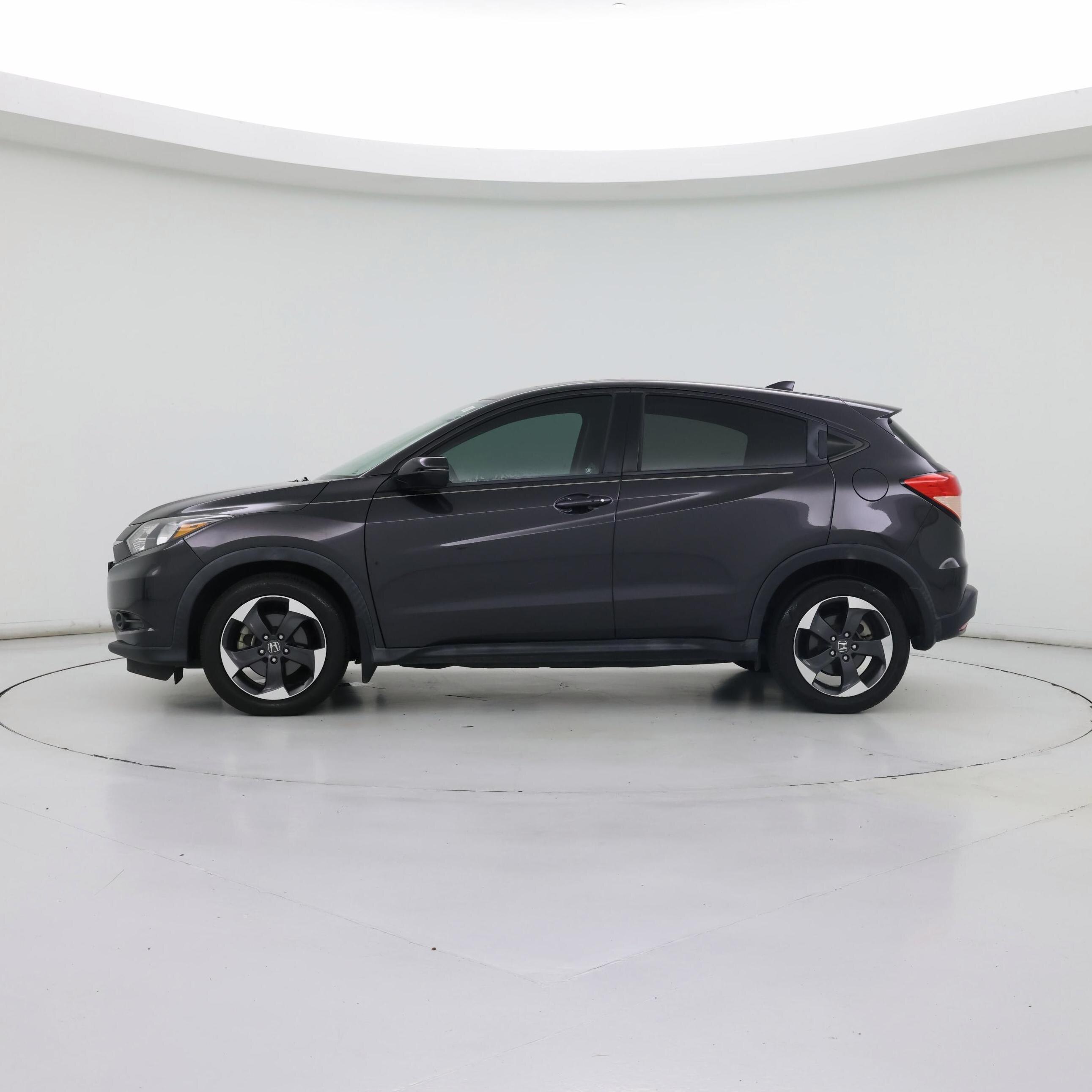 Thumbnail: 2018 Honda HR-V - 3