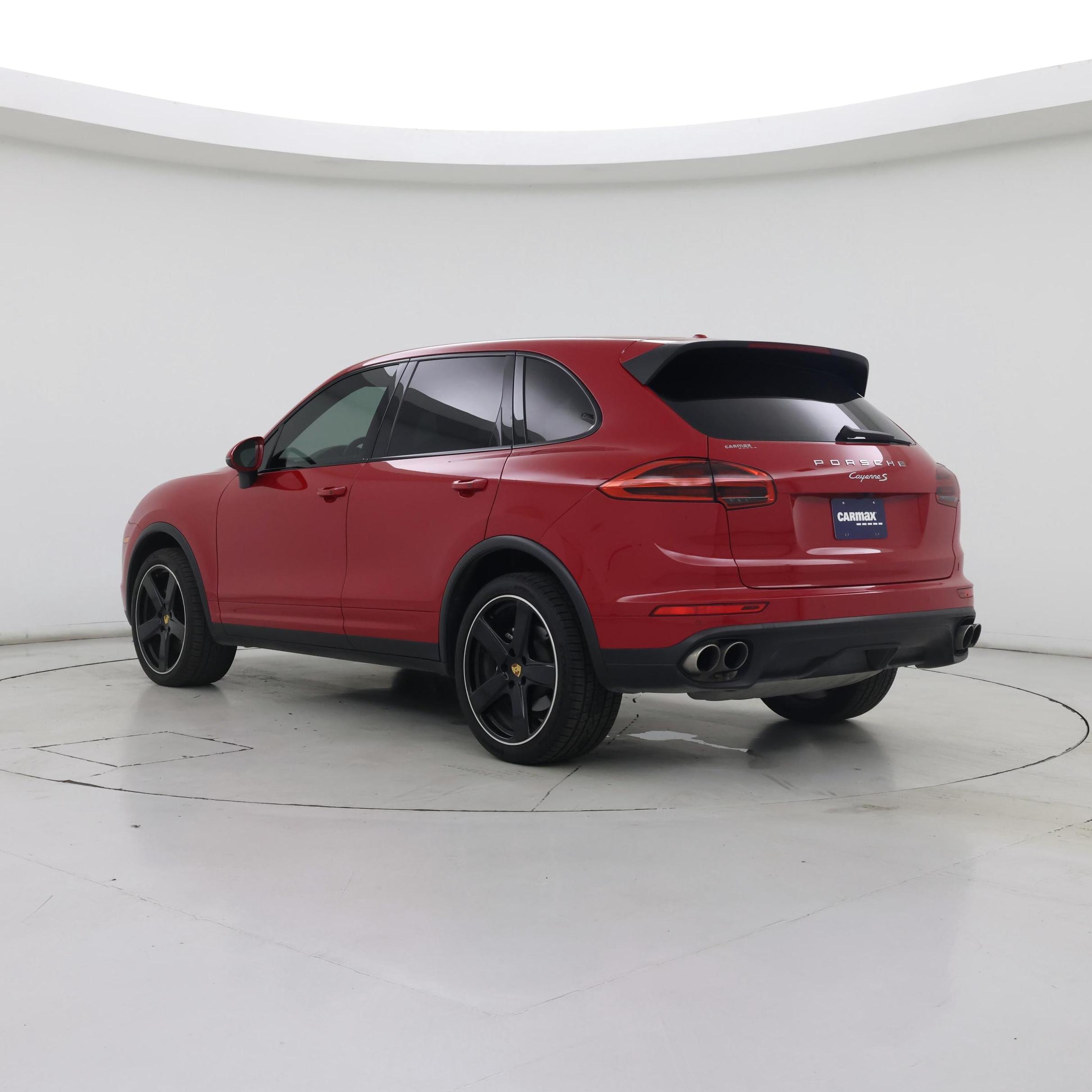 Thumbnail: 2016 Porsche Cayenne - 2