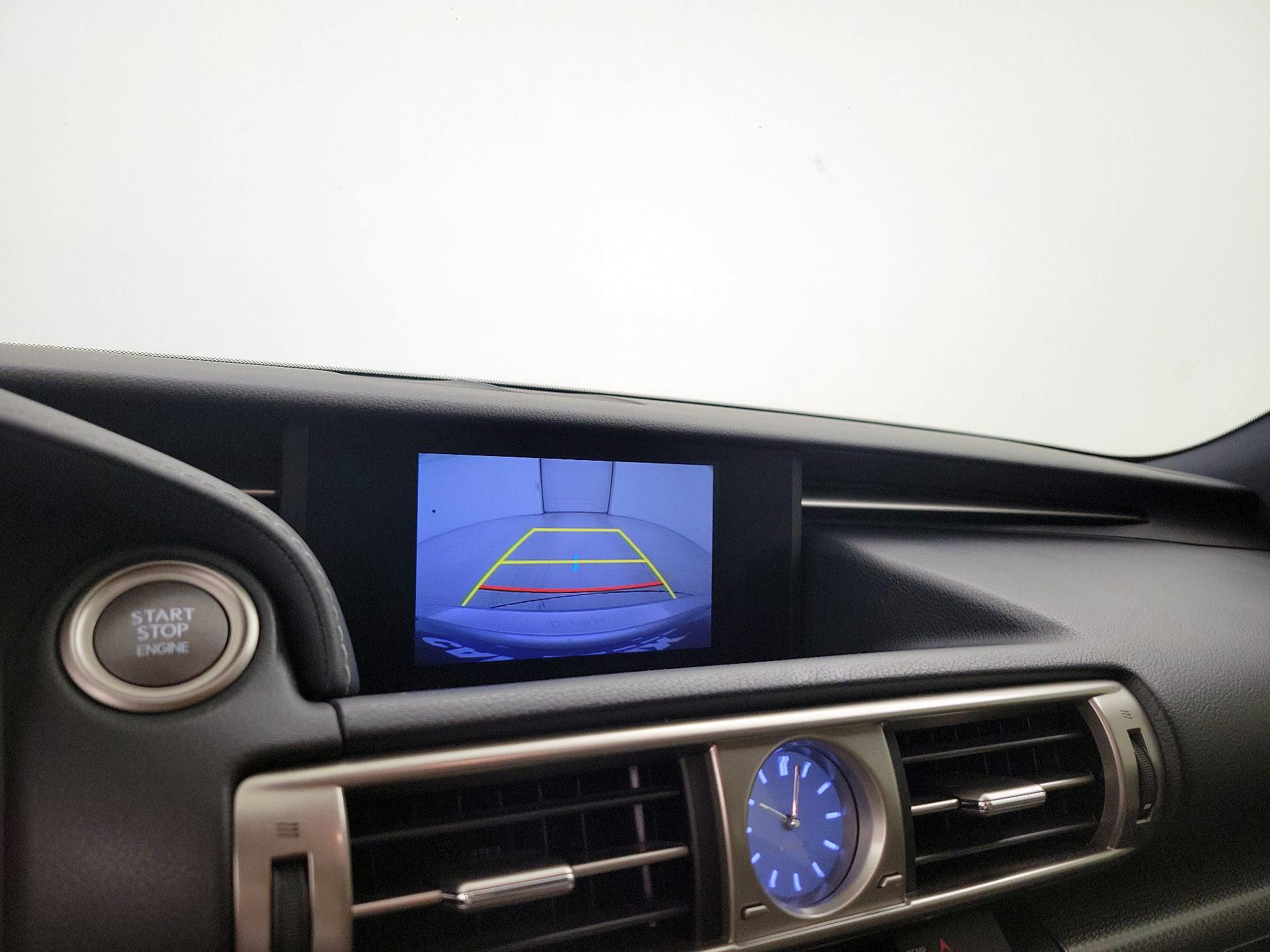 Thumbnail: 2015 Lexus IS - 15