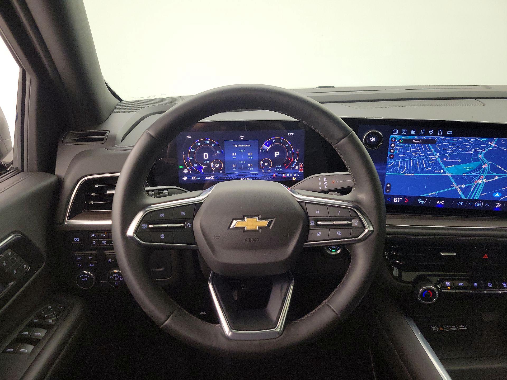 Thumbnail: 2025 Chevrolet Suburban - 10