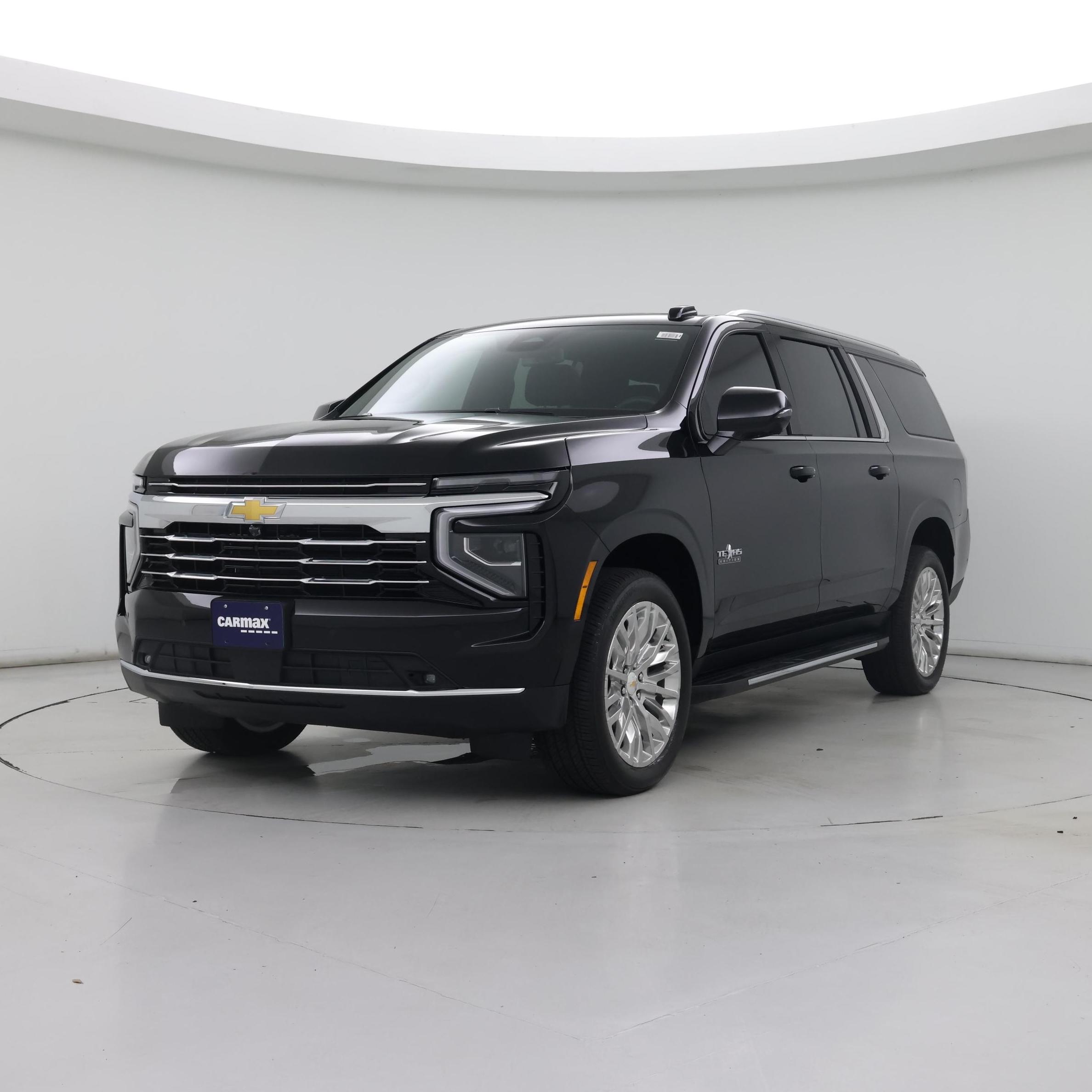 Thumbnail: 2025 Chevrolet Suburban - 4