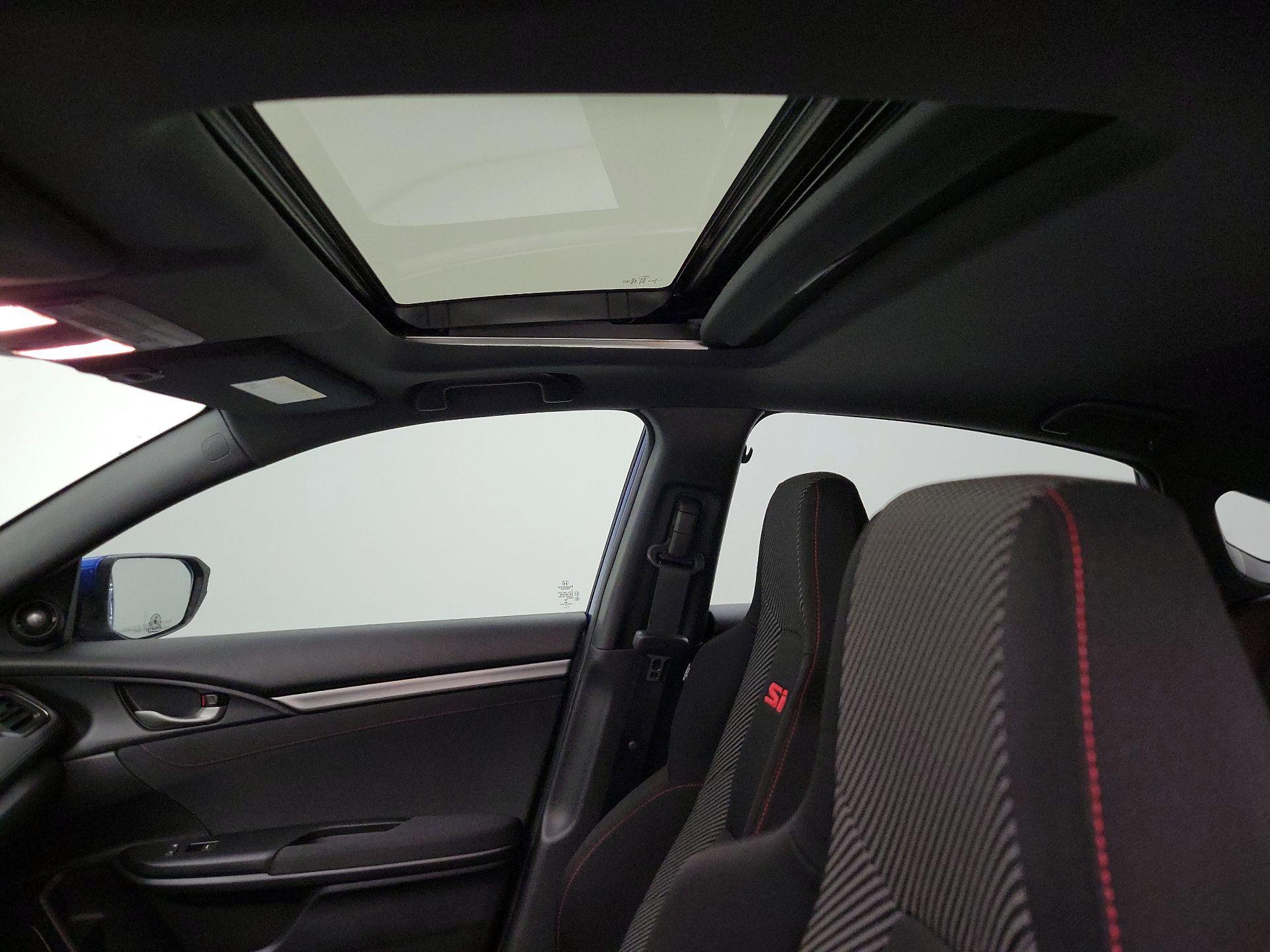 Thumbnail: 2017 Honda Civic - 17