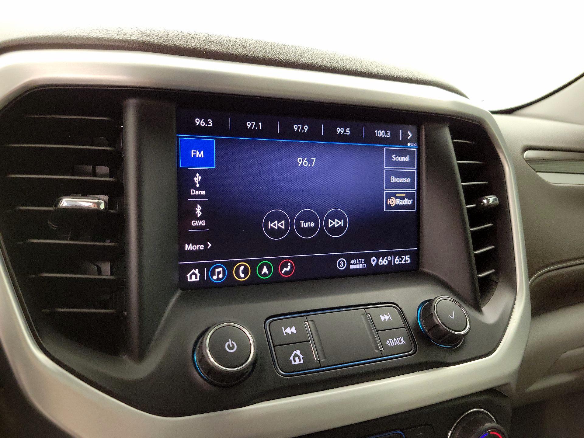 Thumbnail: 2020 GMC Acadia - 16