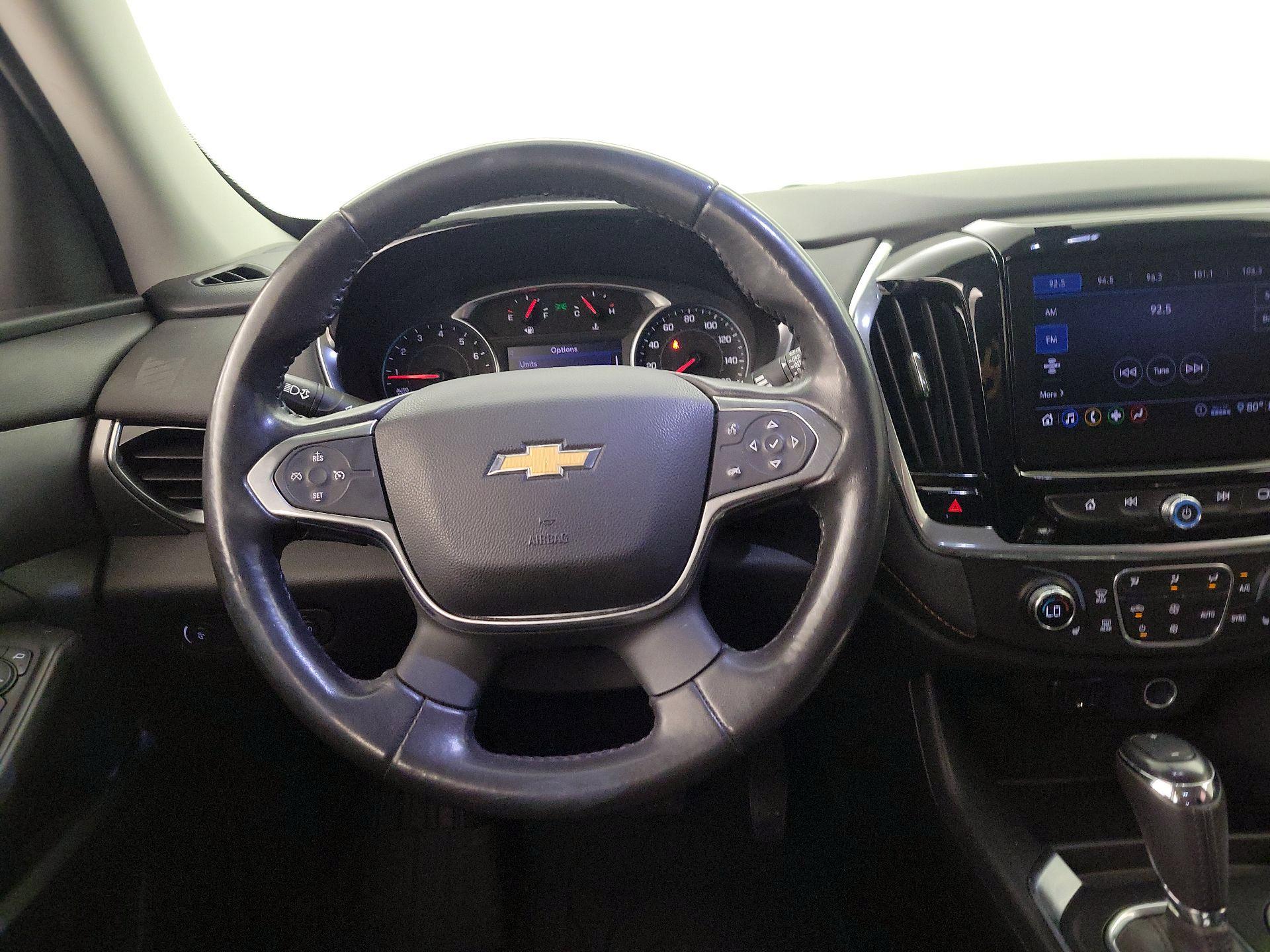 Thumbnail: 2020 Chevrolet Traverse - 10