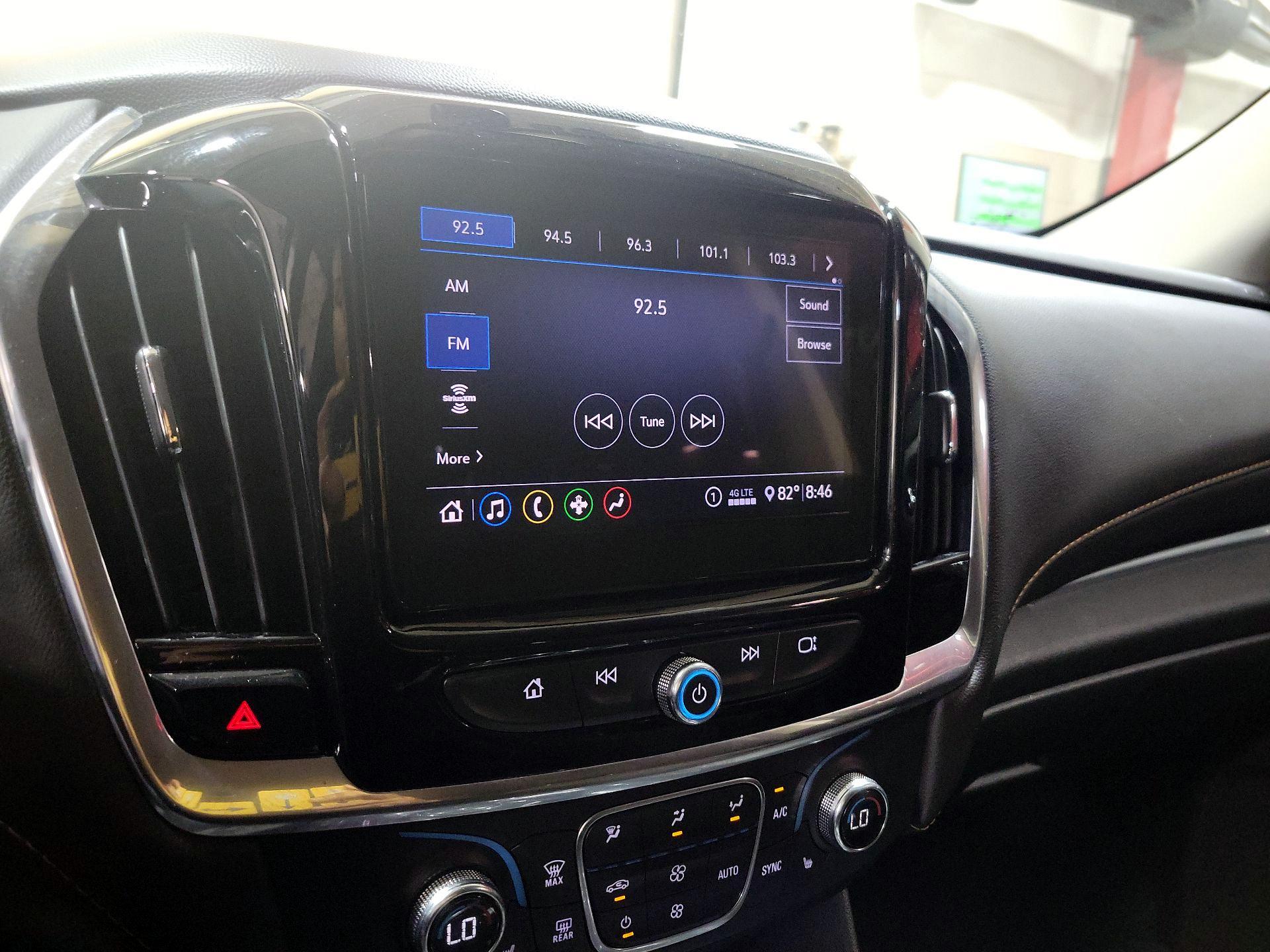 Thumbnail: 2020 Chevrolet Traverse - 15