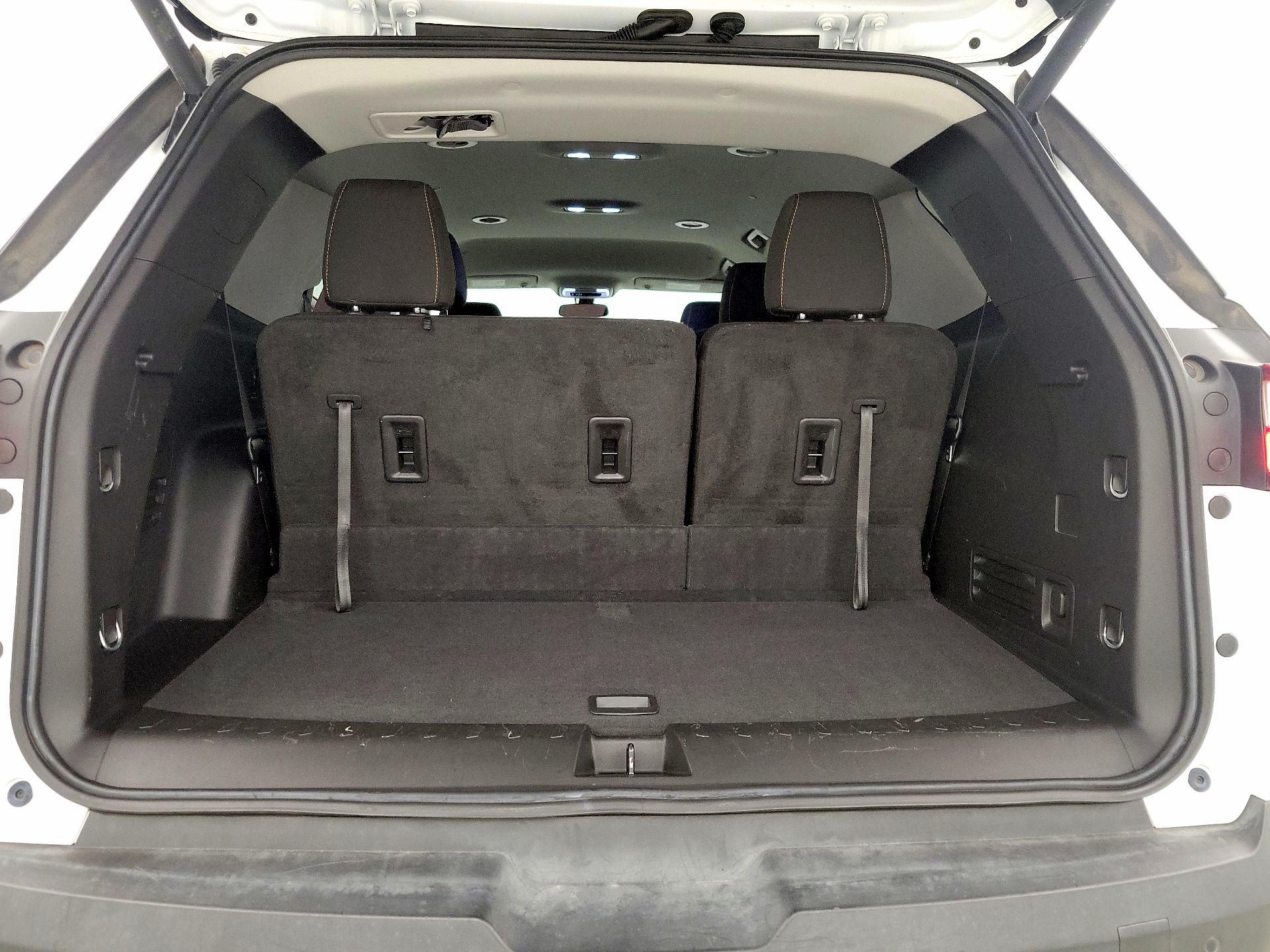 Thumbnail: 2020 Chevrolet Traverse - 19