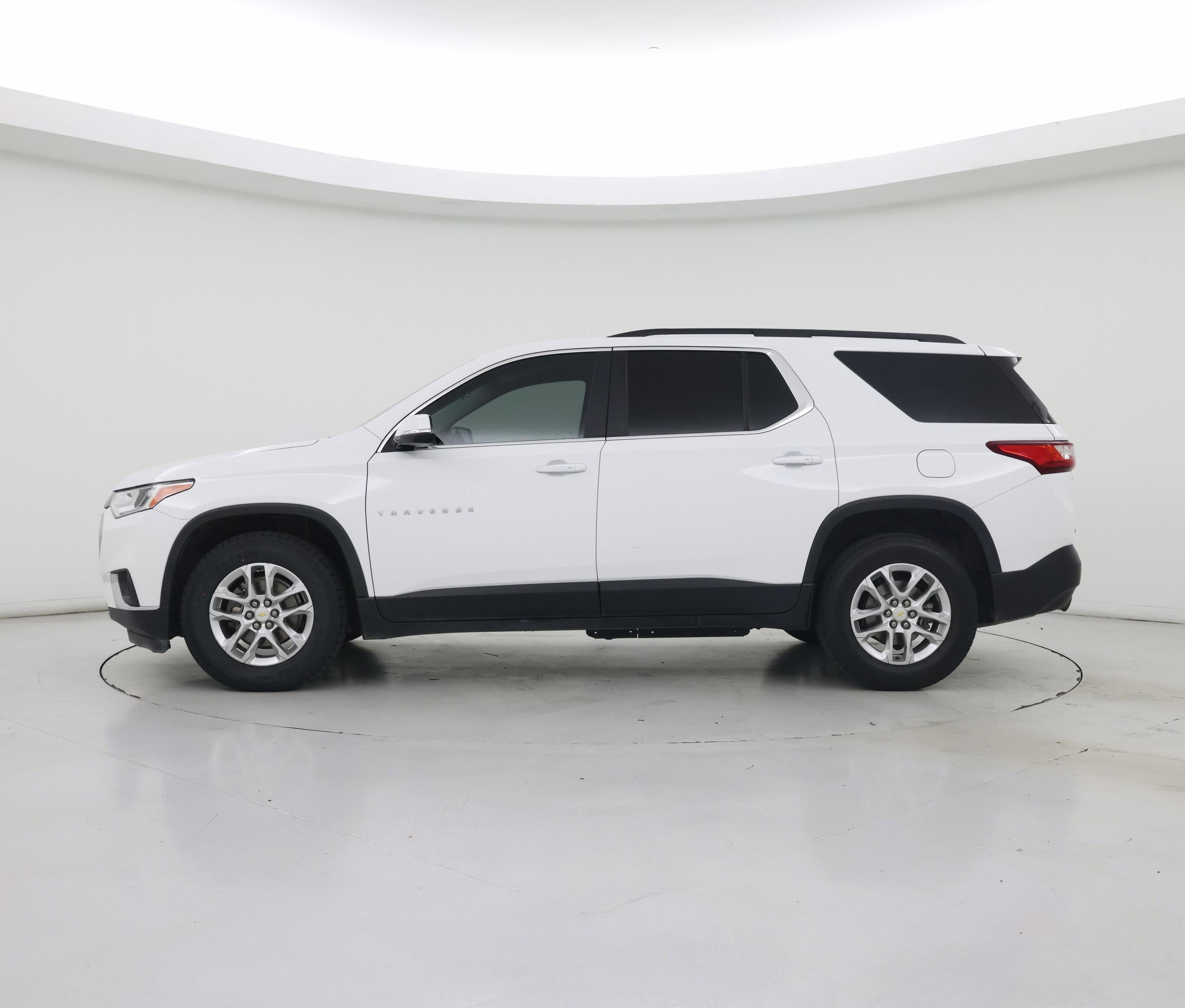 Thumbnail: 2020 Chevrolet Traverse - 3