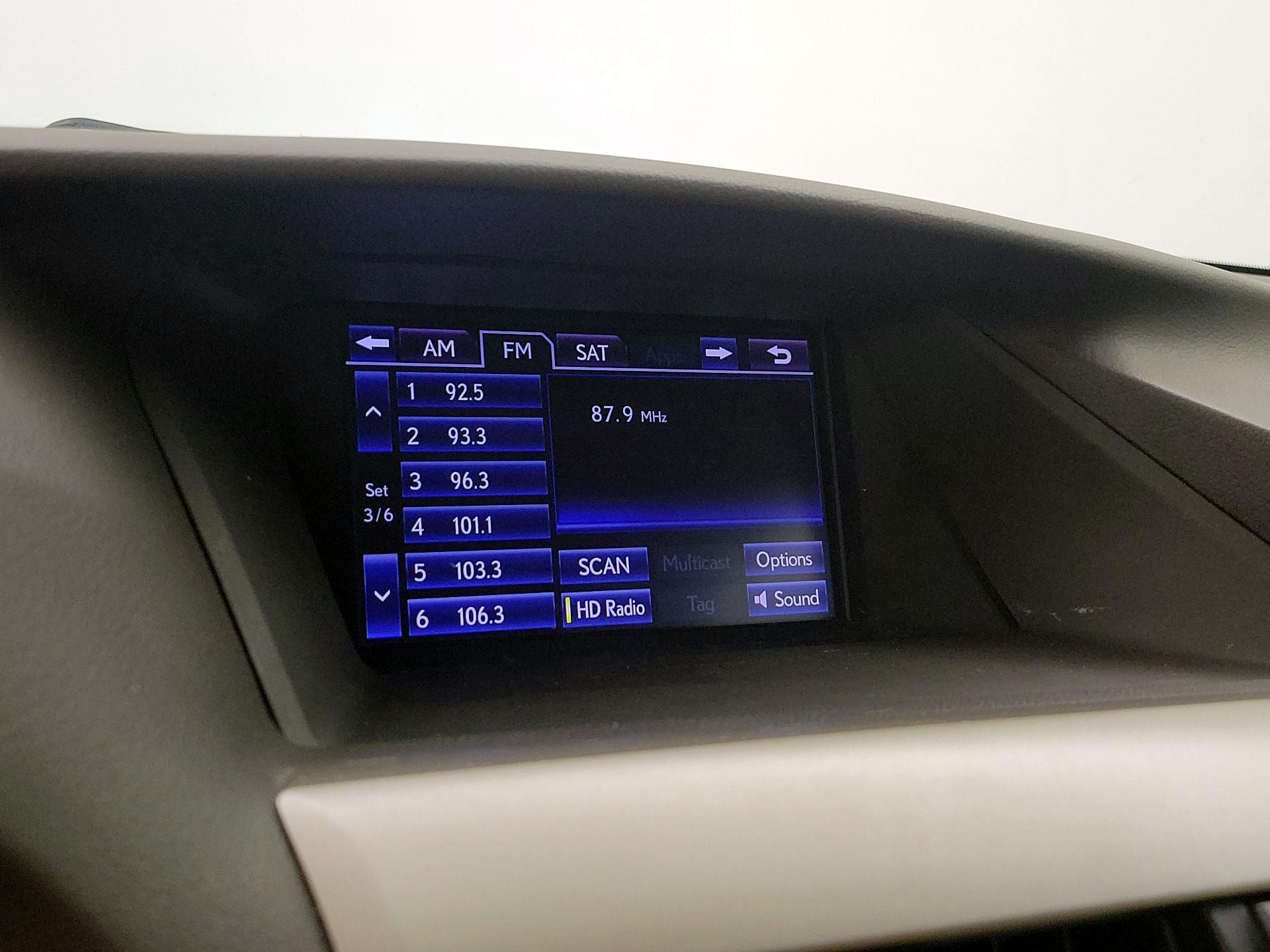 Thumbnail: 2015 Lexus RX - 15