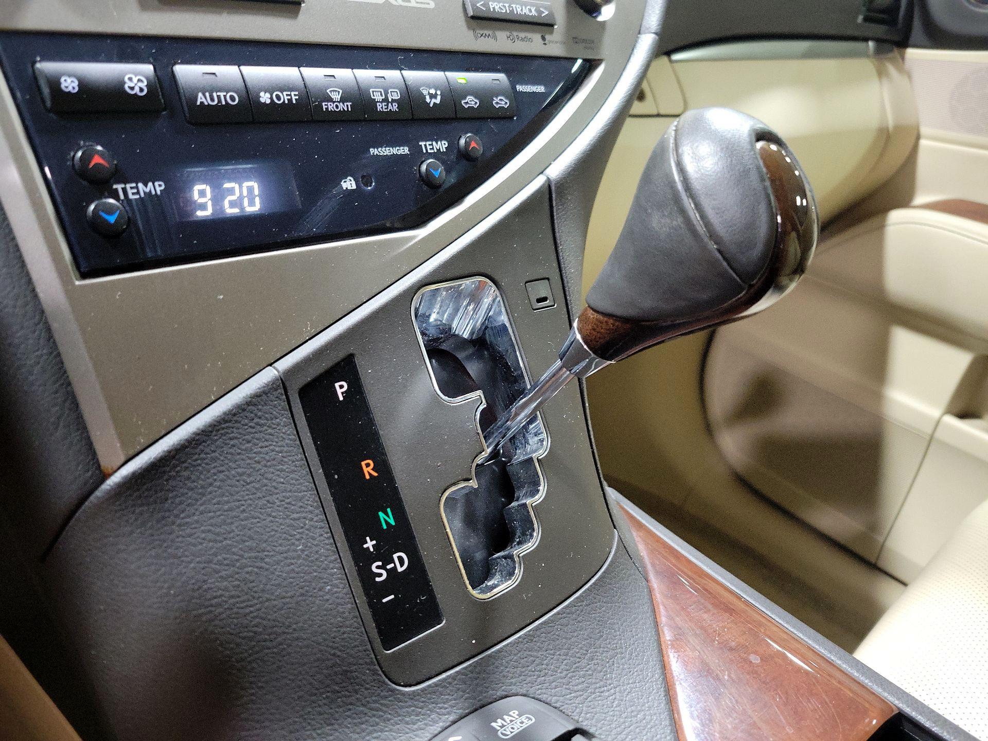 Thumbnail: 2015 Lexus RX - 17
