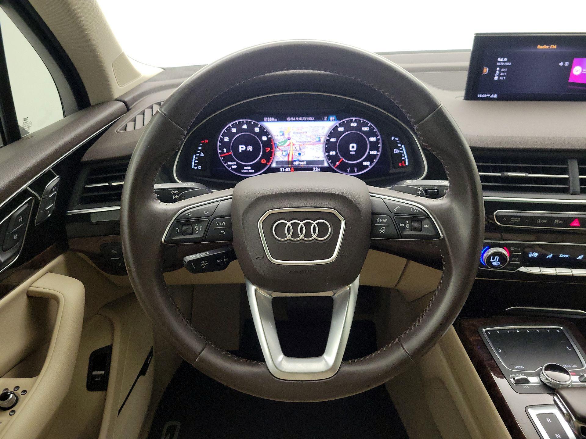 Thumbnail: 2019 Audi Q7 - 10