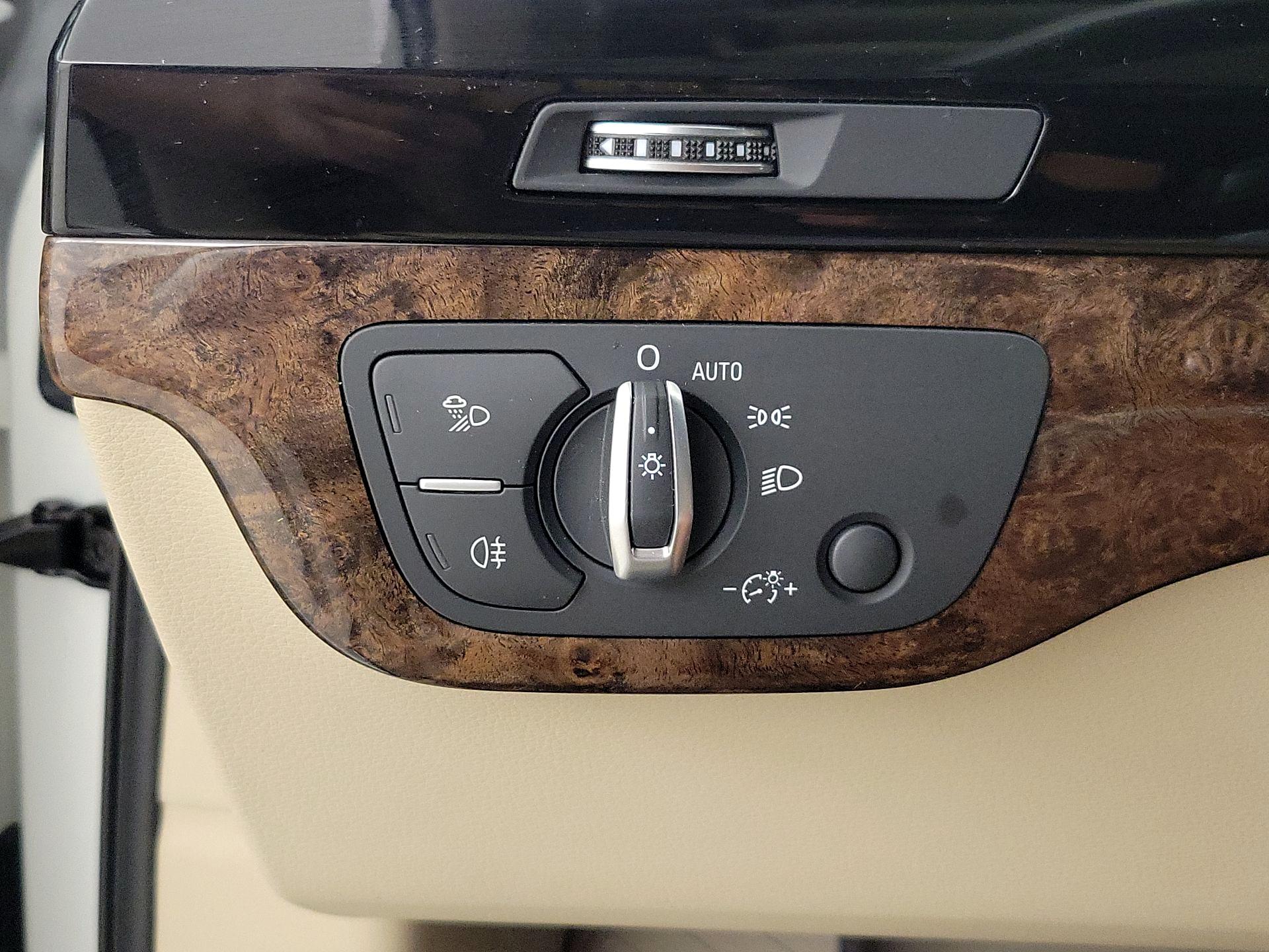 Thumbnail: 2019 Audi Q7 - 13