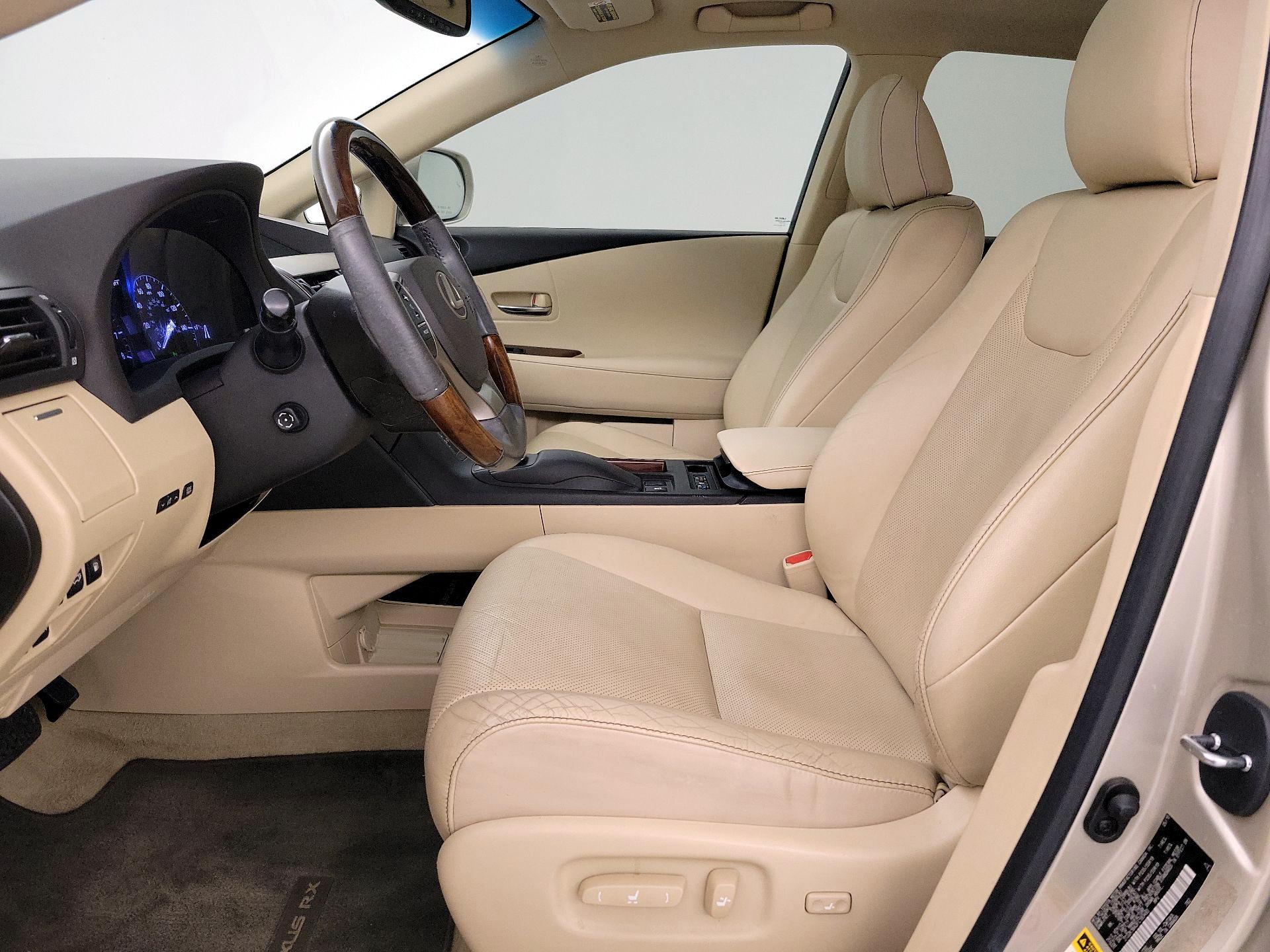 Thumbnail: 2015 Lexus RX - 11
