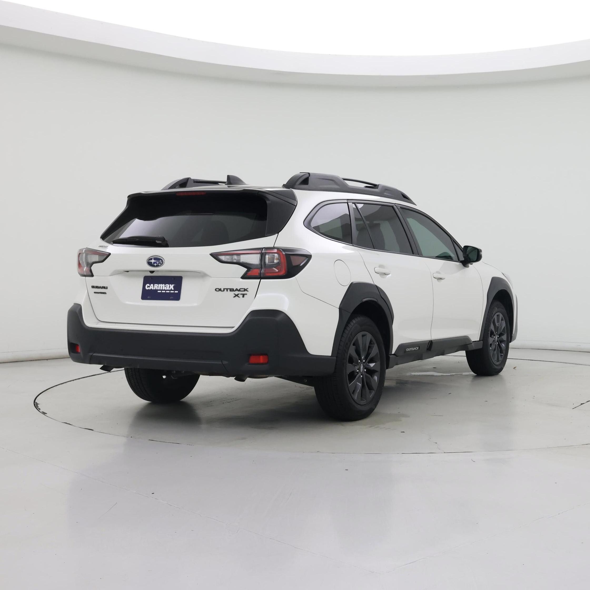 Thumbnail: 2023 Subaru Outback - 8