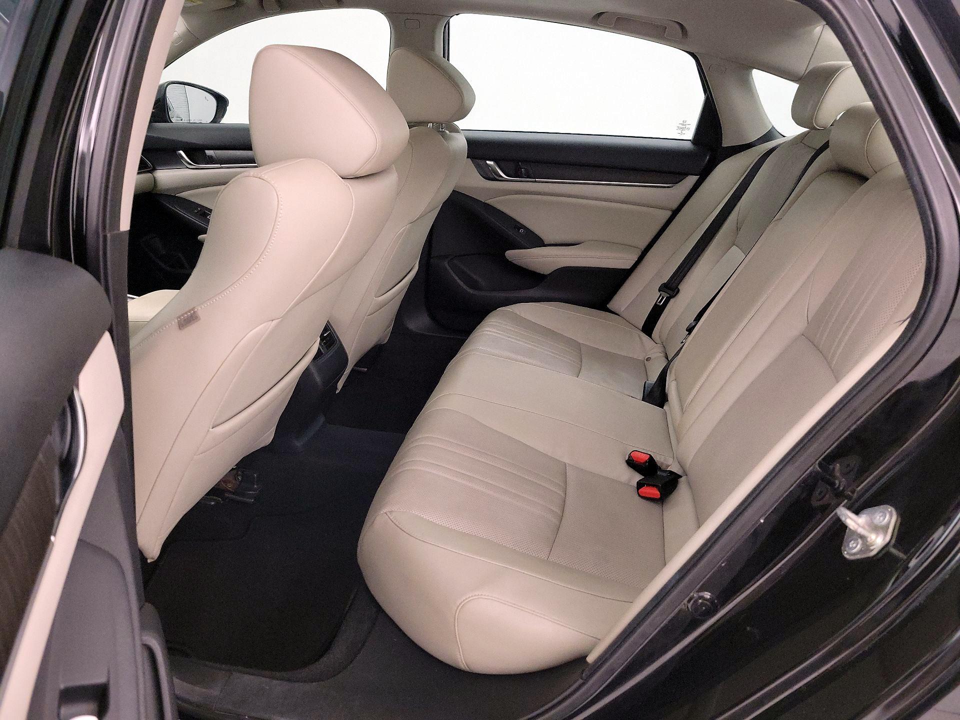 Thumbnail: 2018 Honda Accord - 20