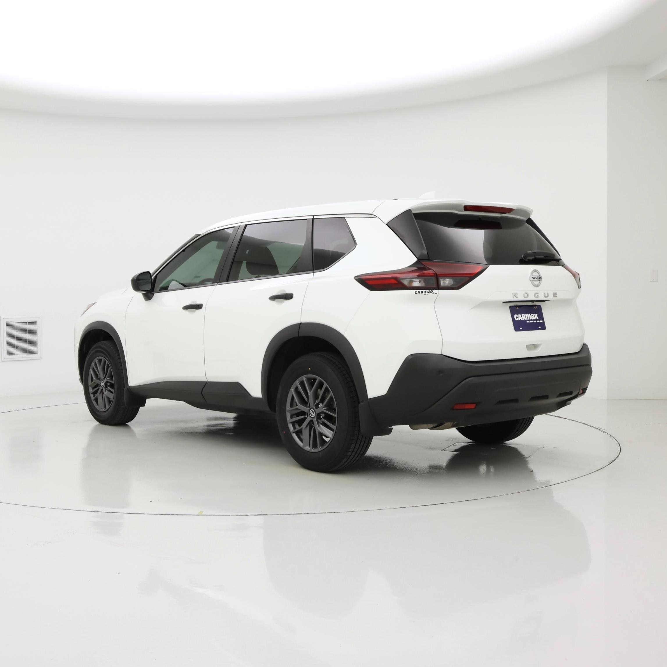 Thumbnail: 2021 Nissan Rogue - 2