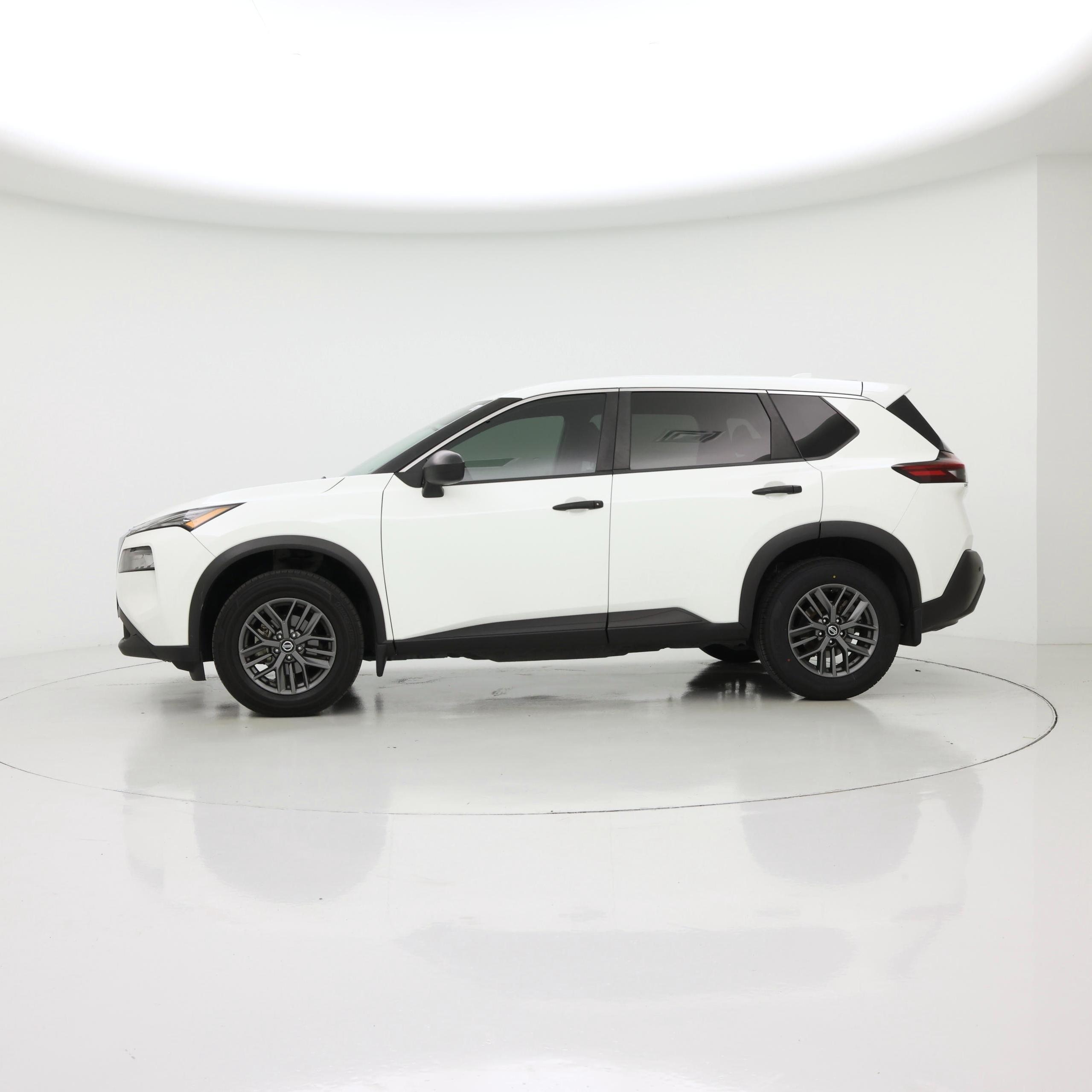 Thumbnail: 2021 Nissan Rogue - 3