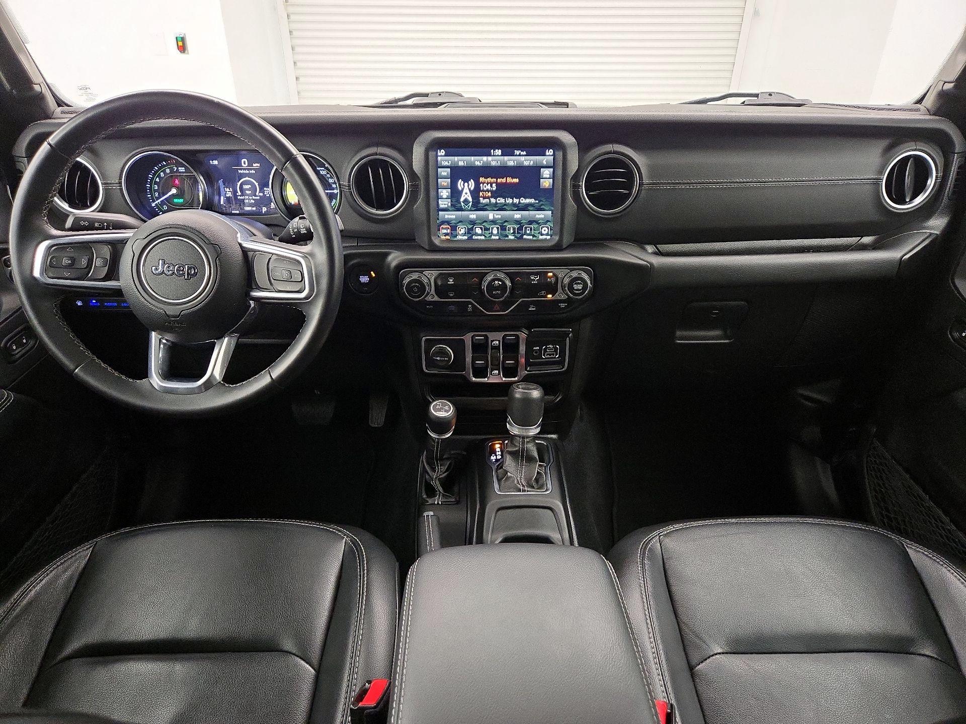 Thumbnail: 2021 Jeep Wrangler - 9