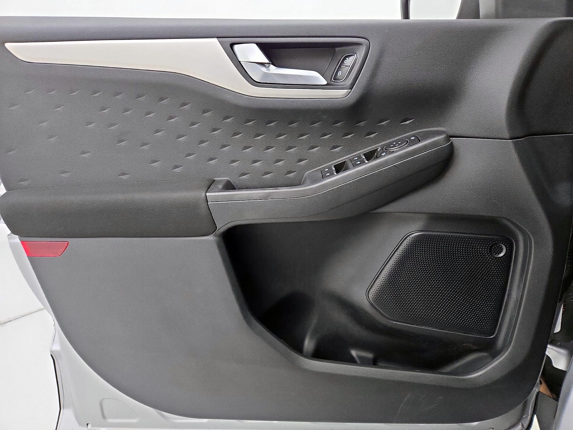 Thumbnail: 2020 Ford Escape - 12