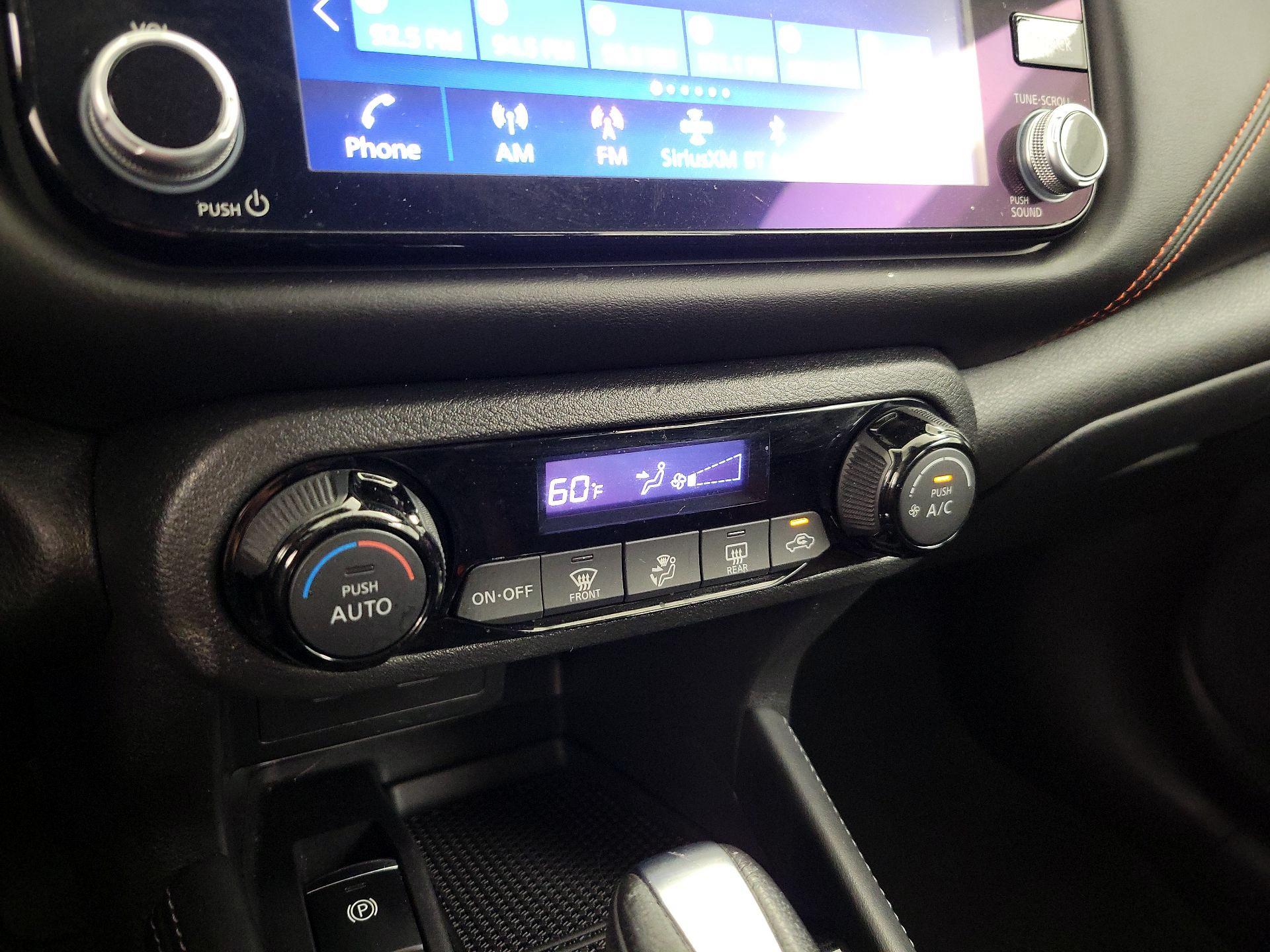 Thumbnail: 2021 Nissan Kicks - 16