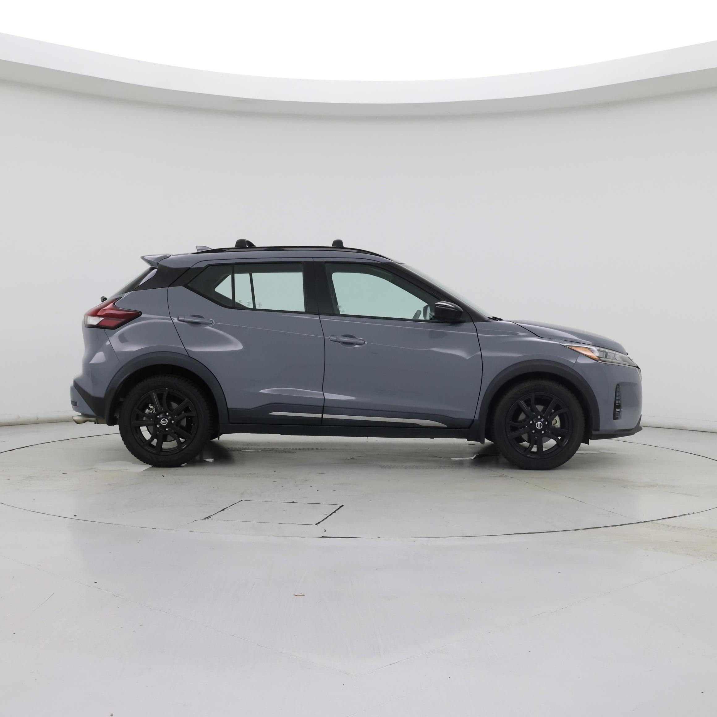 Thumbnail: 2021 Nissan Kicks - 7