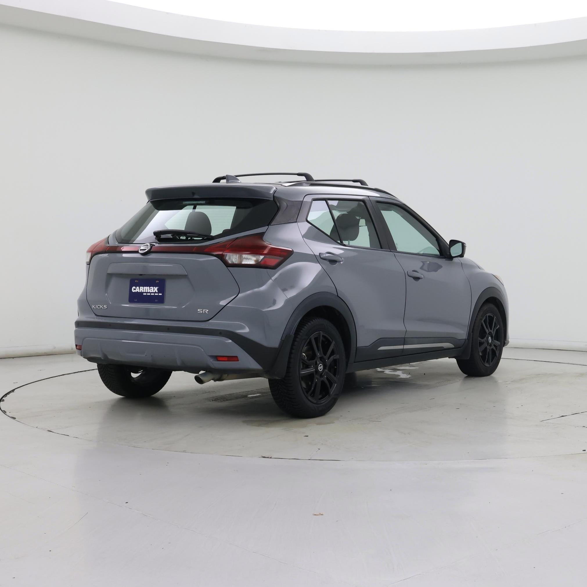 Thumbnail: 2021 Nissan Kicks - 8