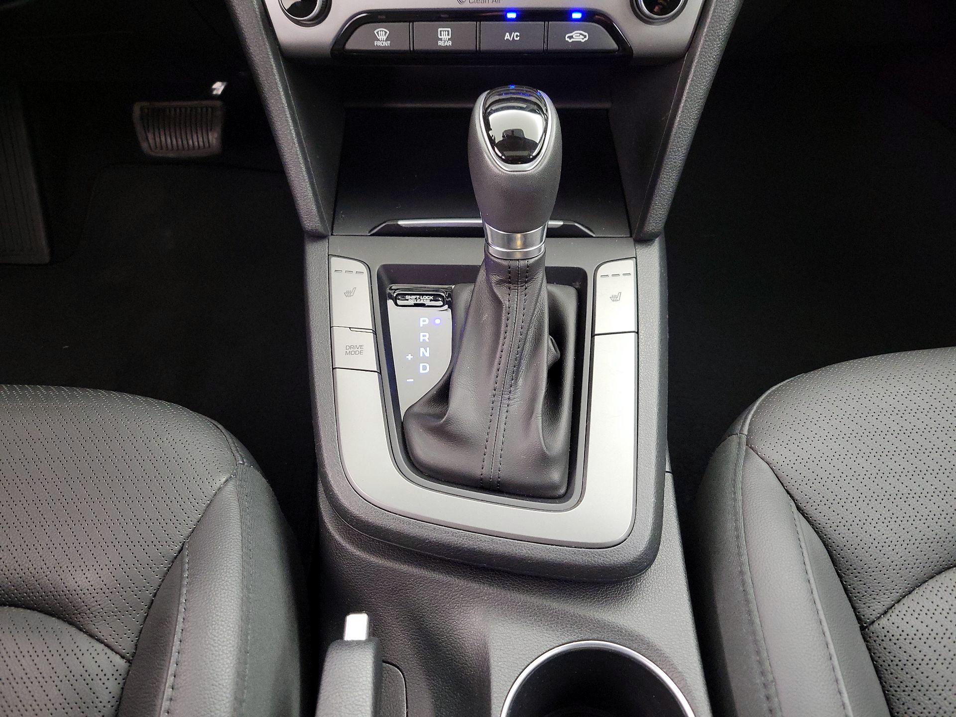 Thumbnail: 2017 Hyundai Elantra - 18