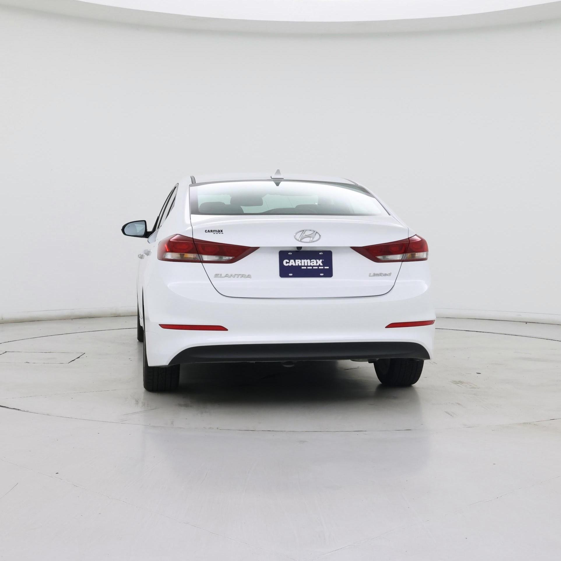 Thumbnail: 2017 Hyundai Elantra - 6