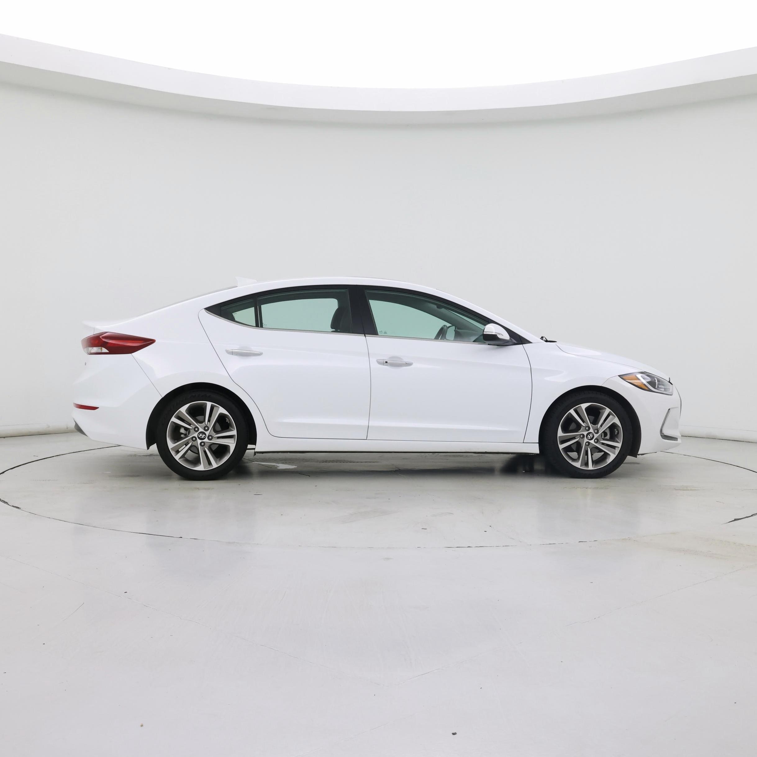 Thumbnail: 2017 Hyundai Elantra - 7