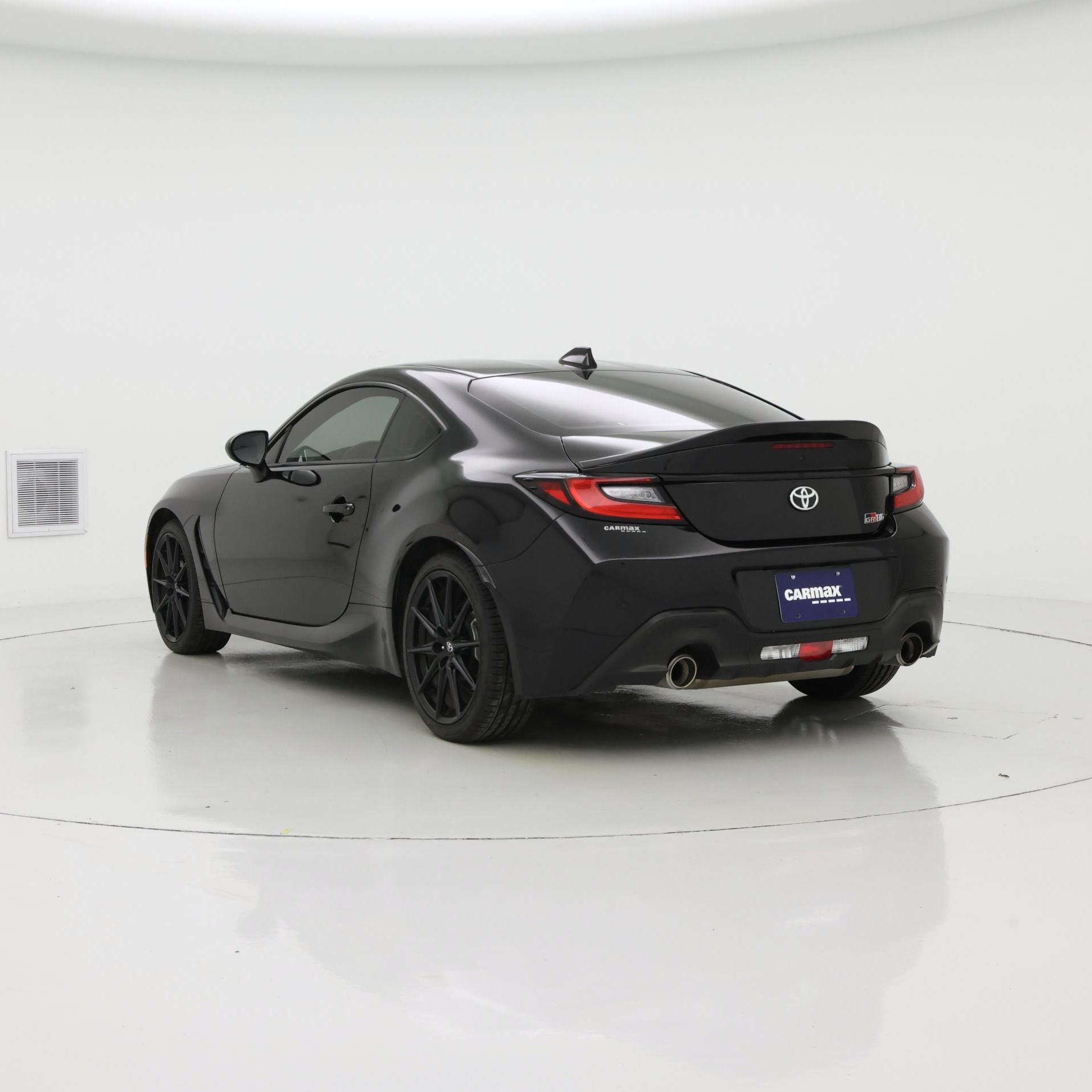 Thumbnail: 2023 Toyota GR86 - 2